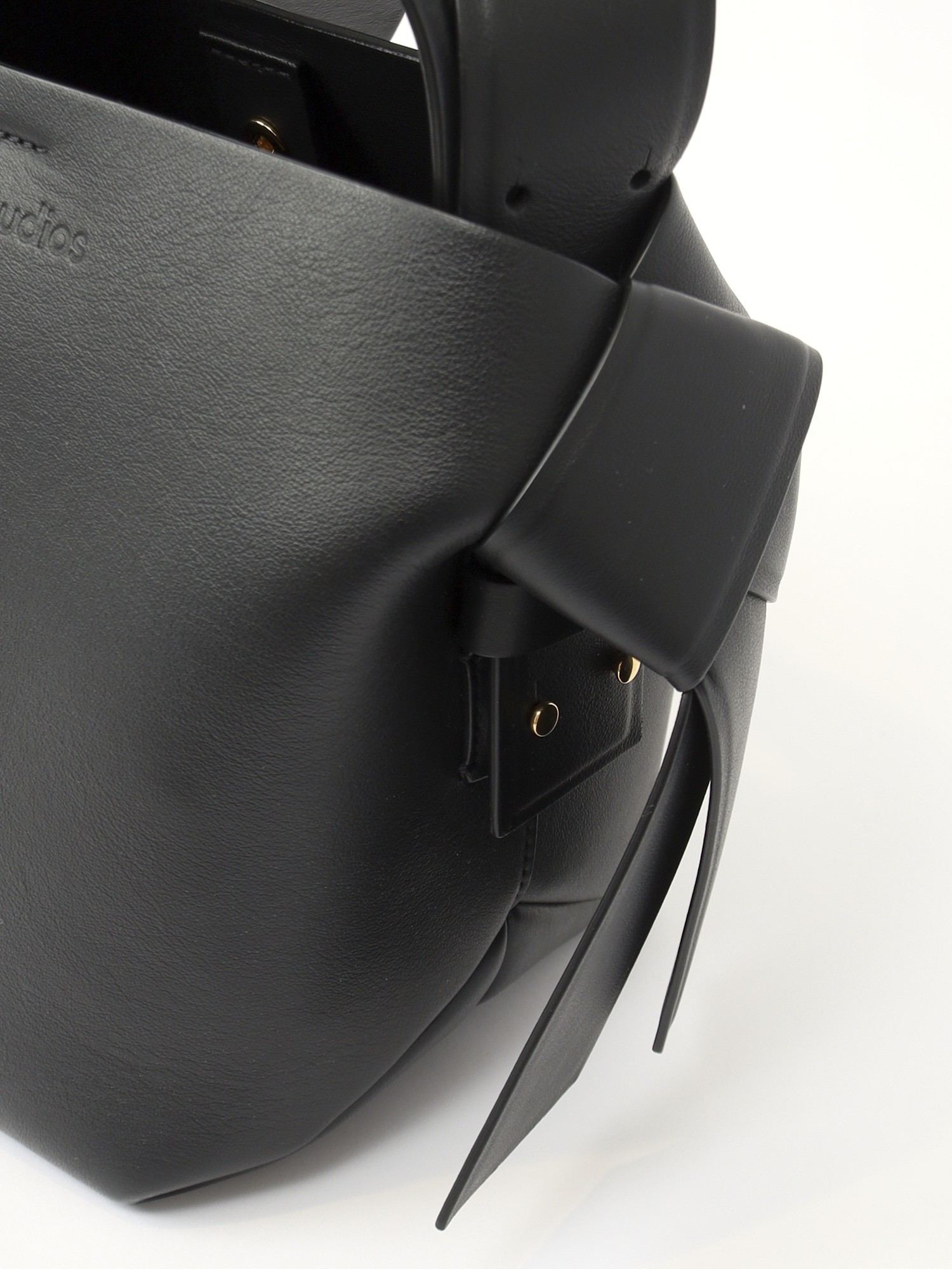 Acne Studios Musubi 7