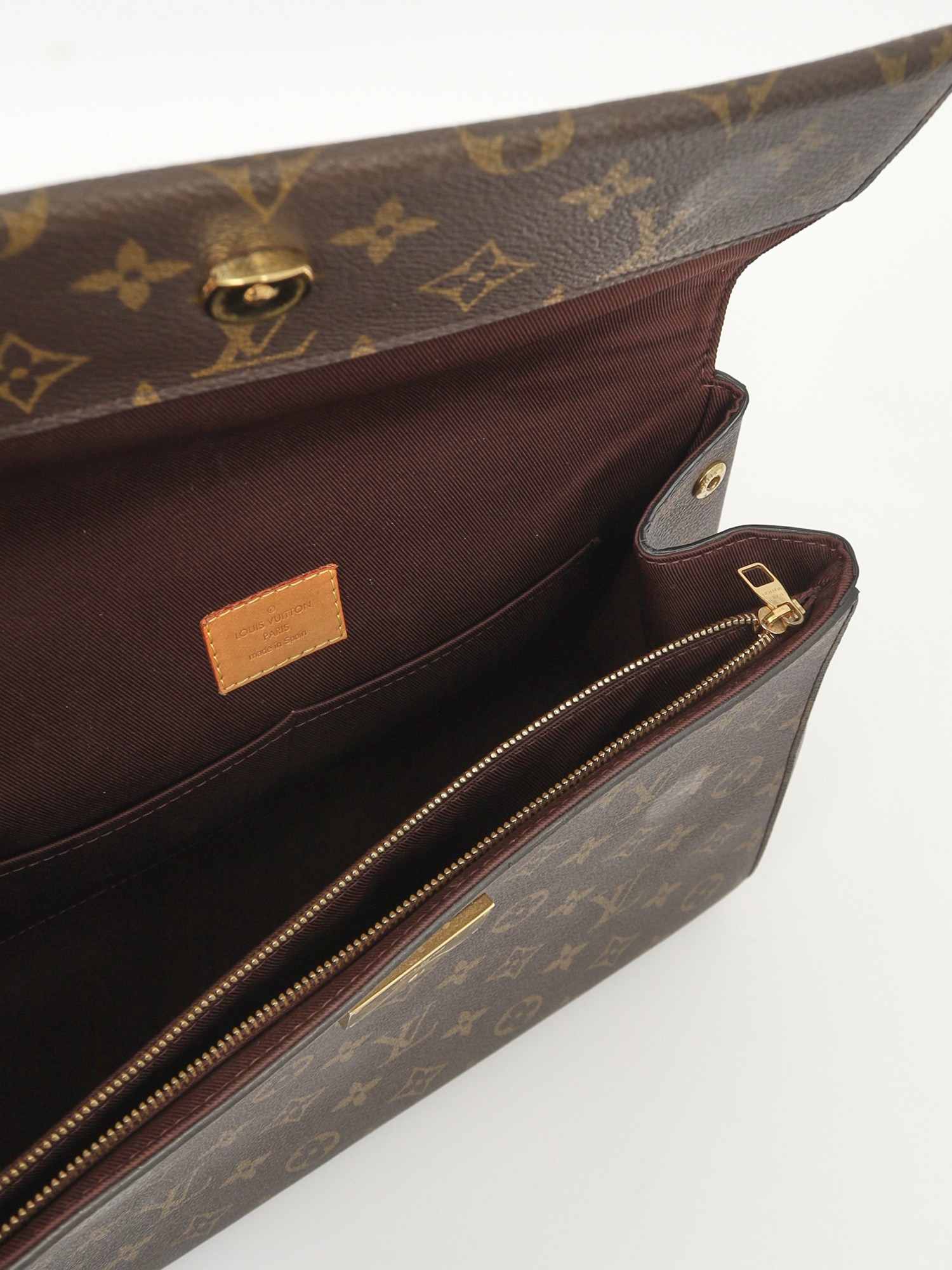 Louis Vuitton Cluny 11