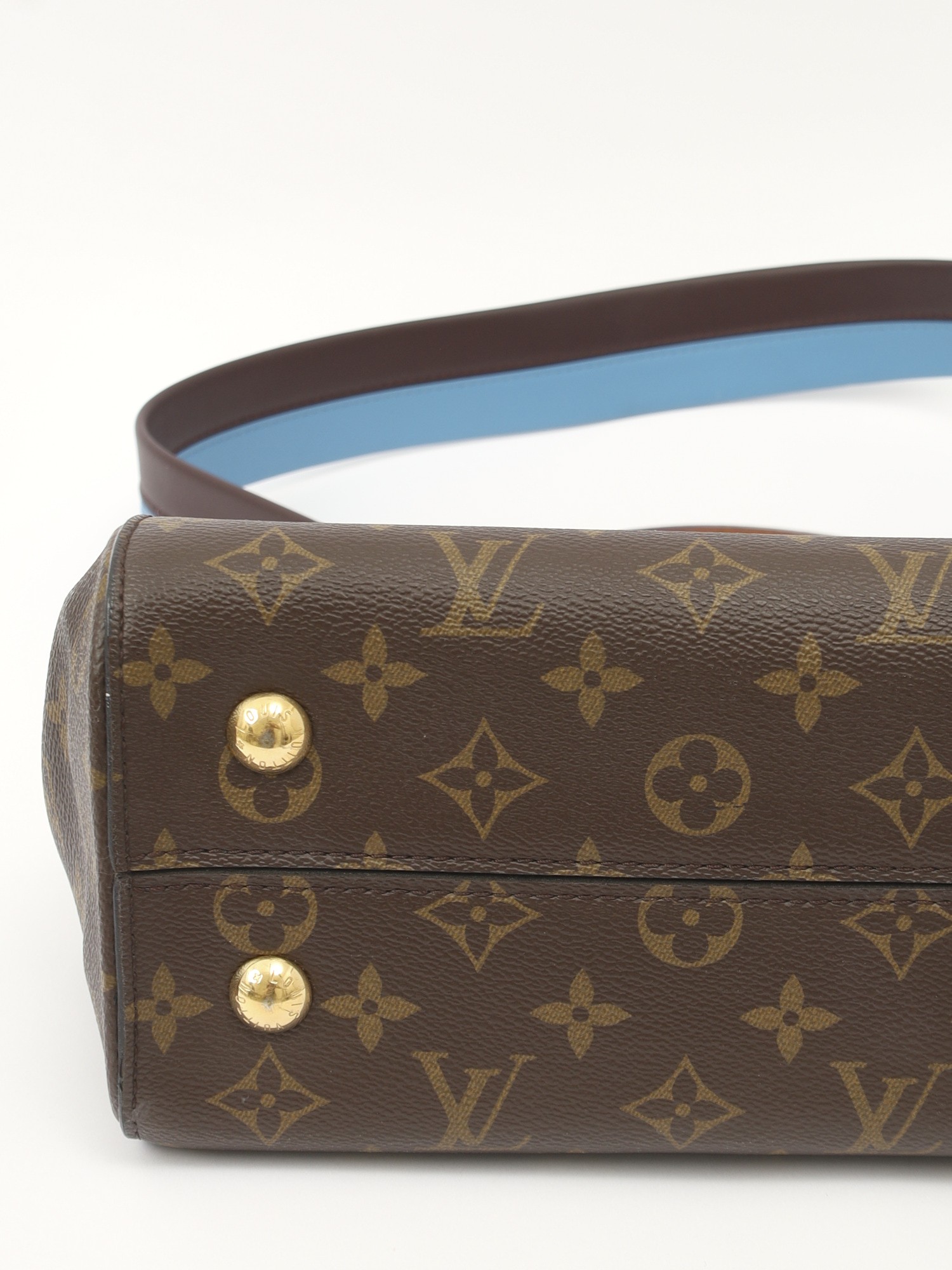 Louis Vuitton Cluny 8
