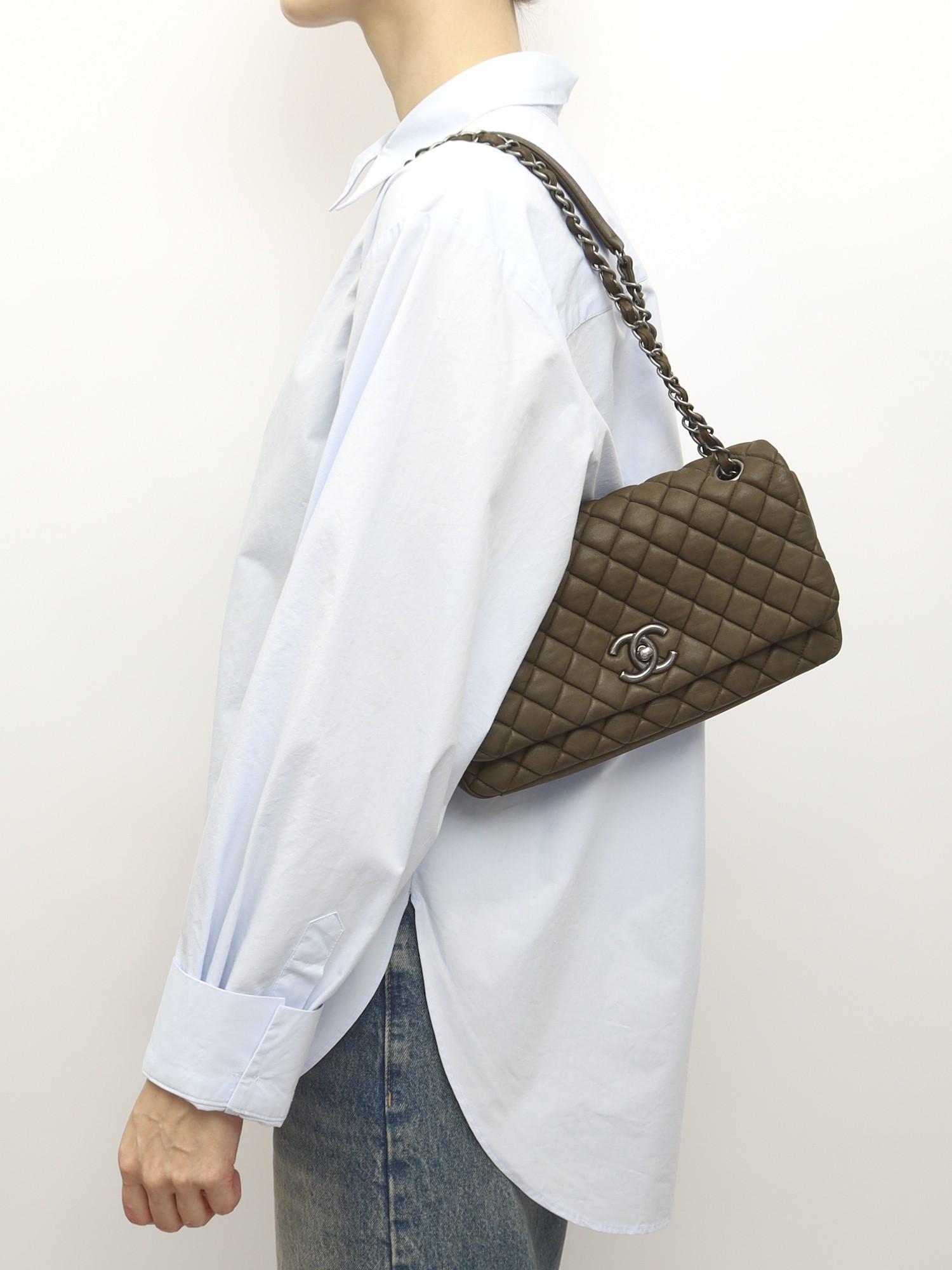 Chanel Leather Bag 1