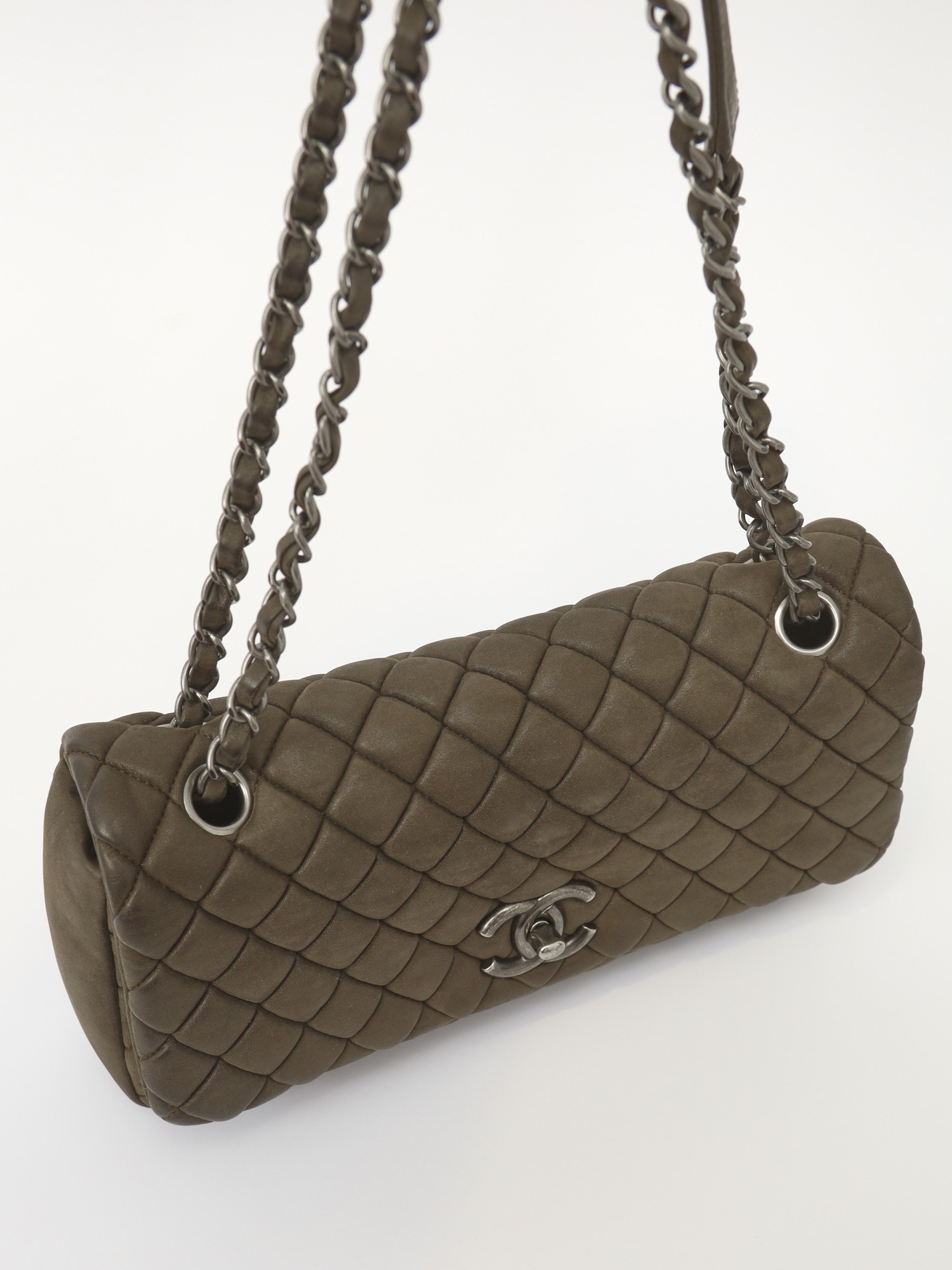 Chanel Leather Bag 4