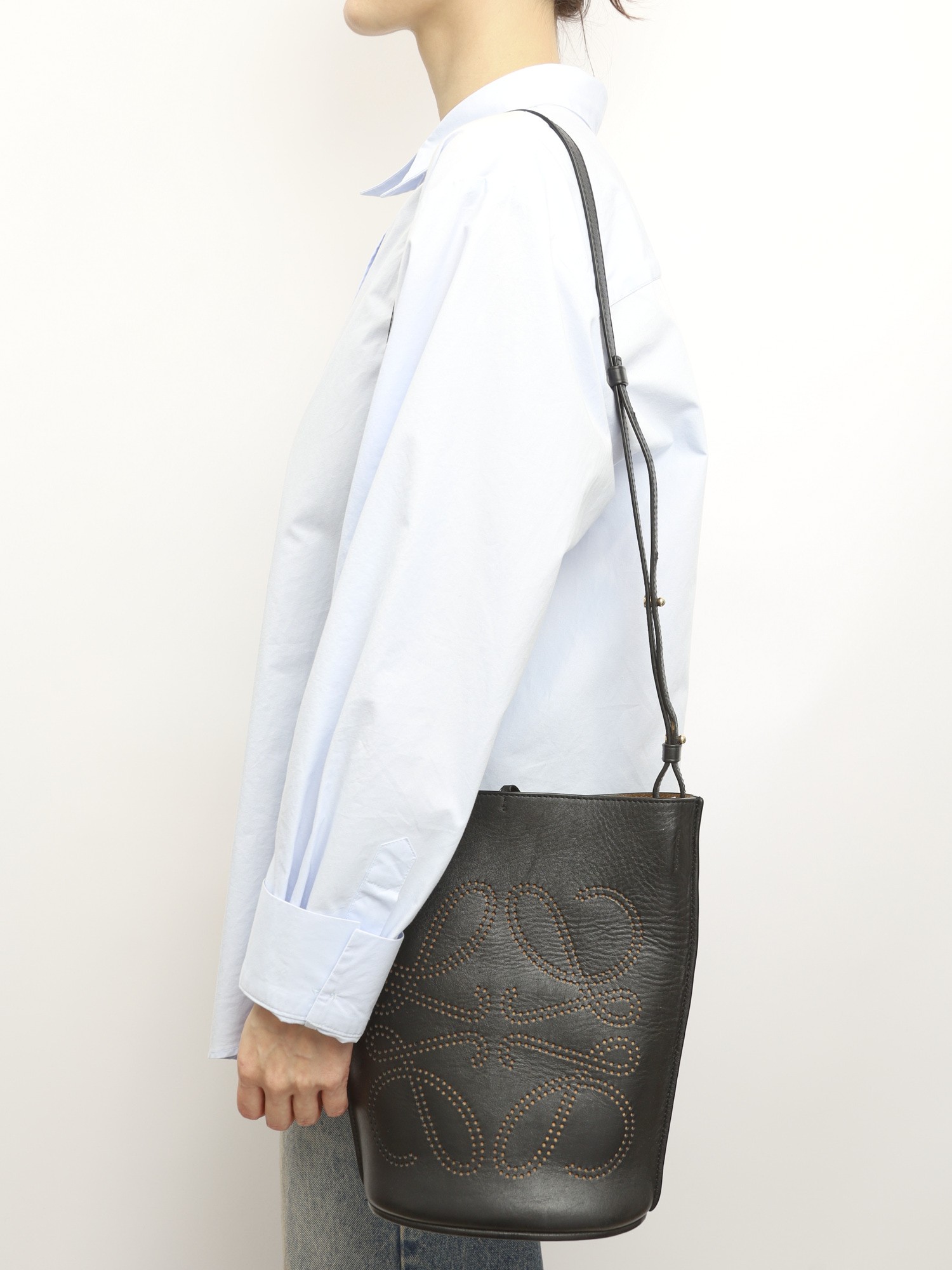 Loewe Gate  2