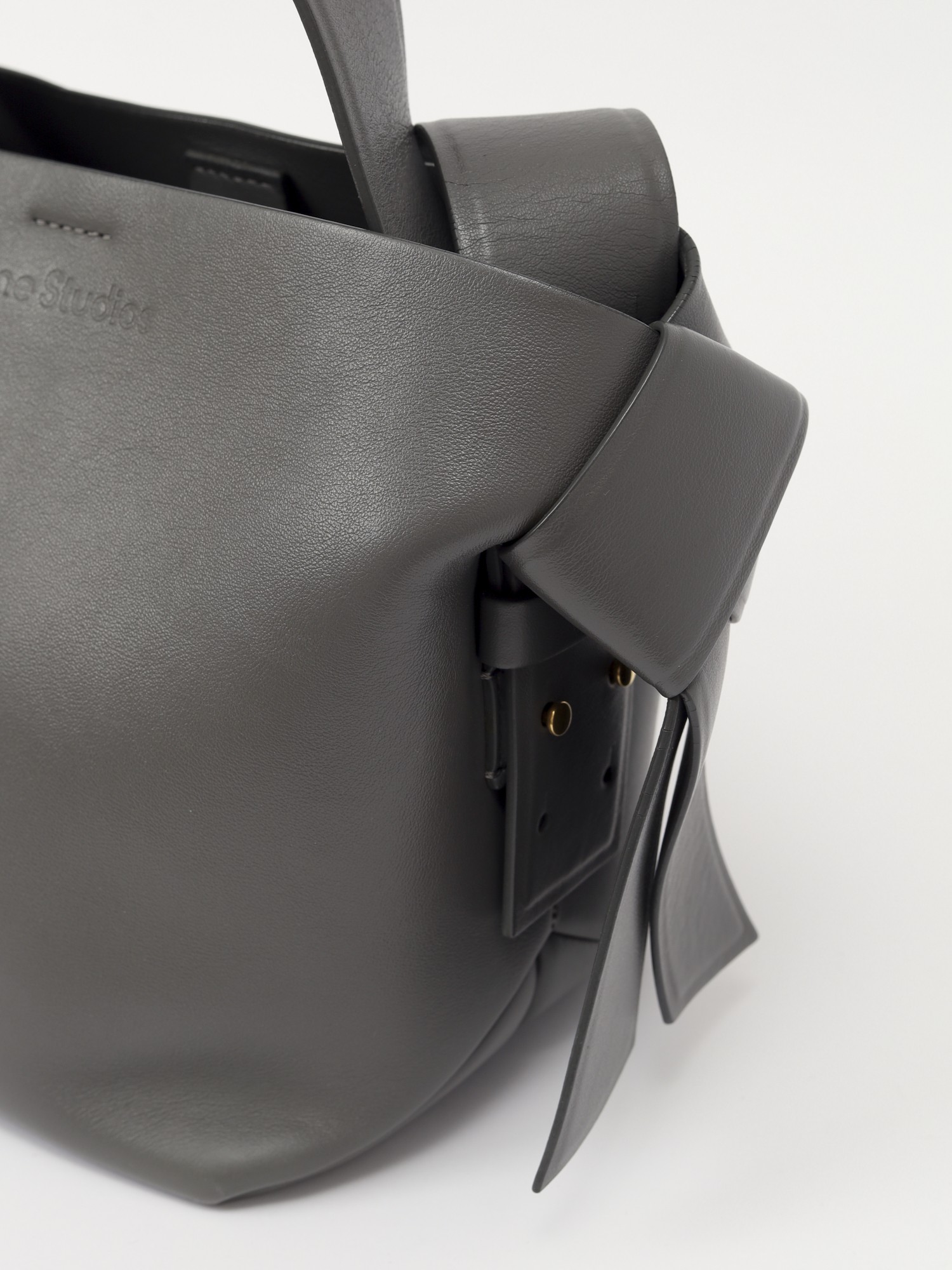 Acne Studios Musubi 6