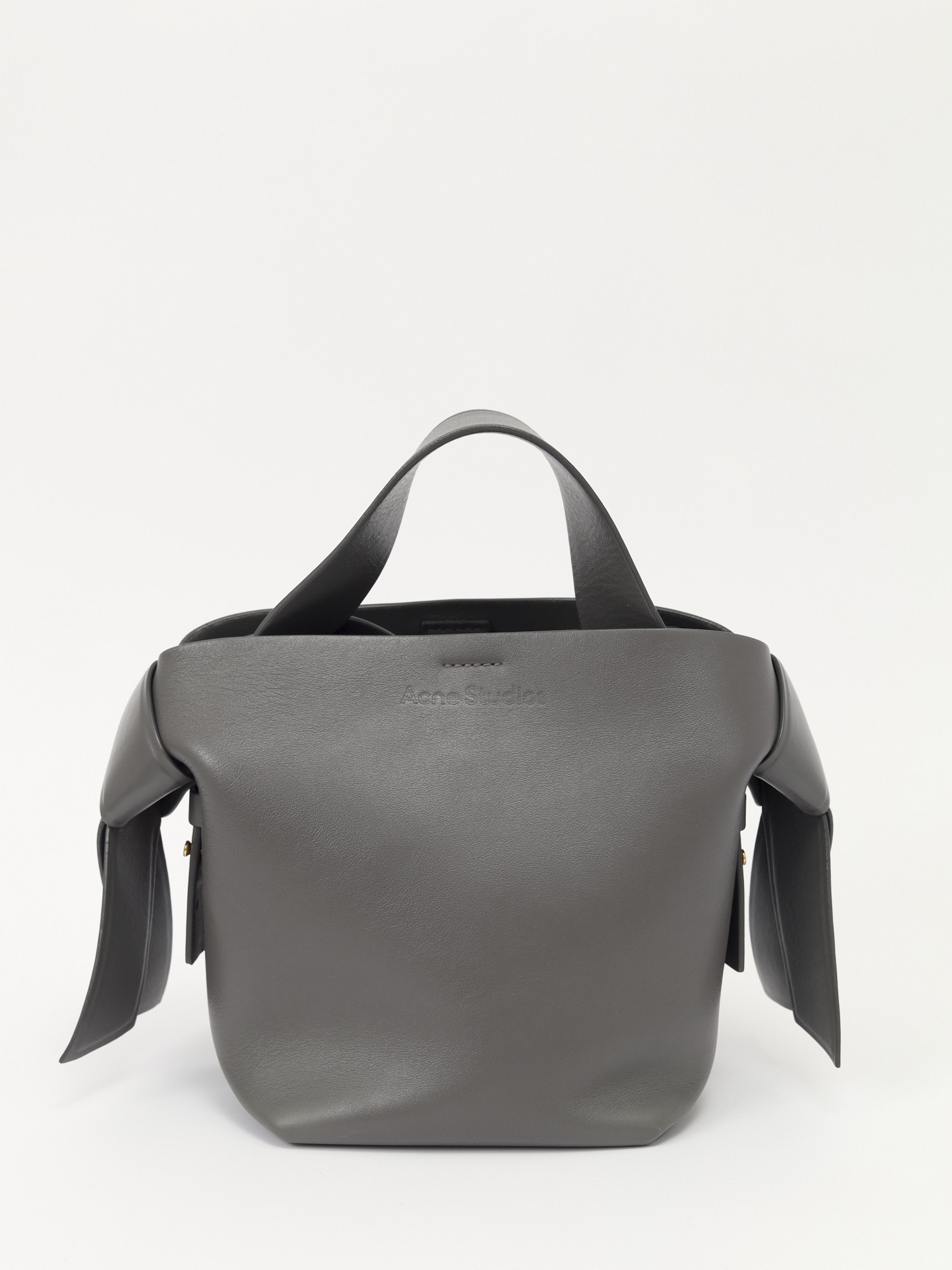 Acne Studios Musubi 0