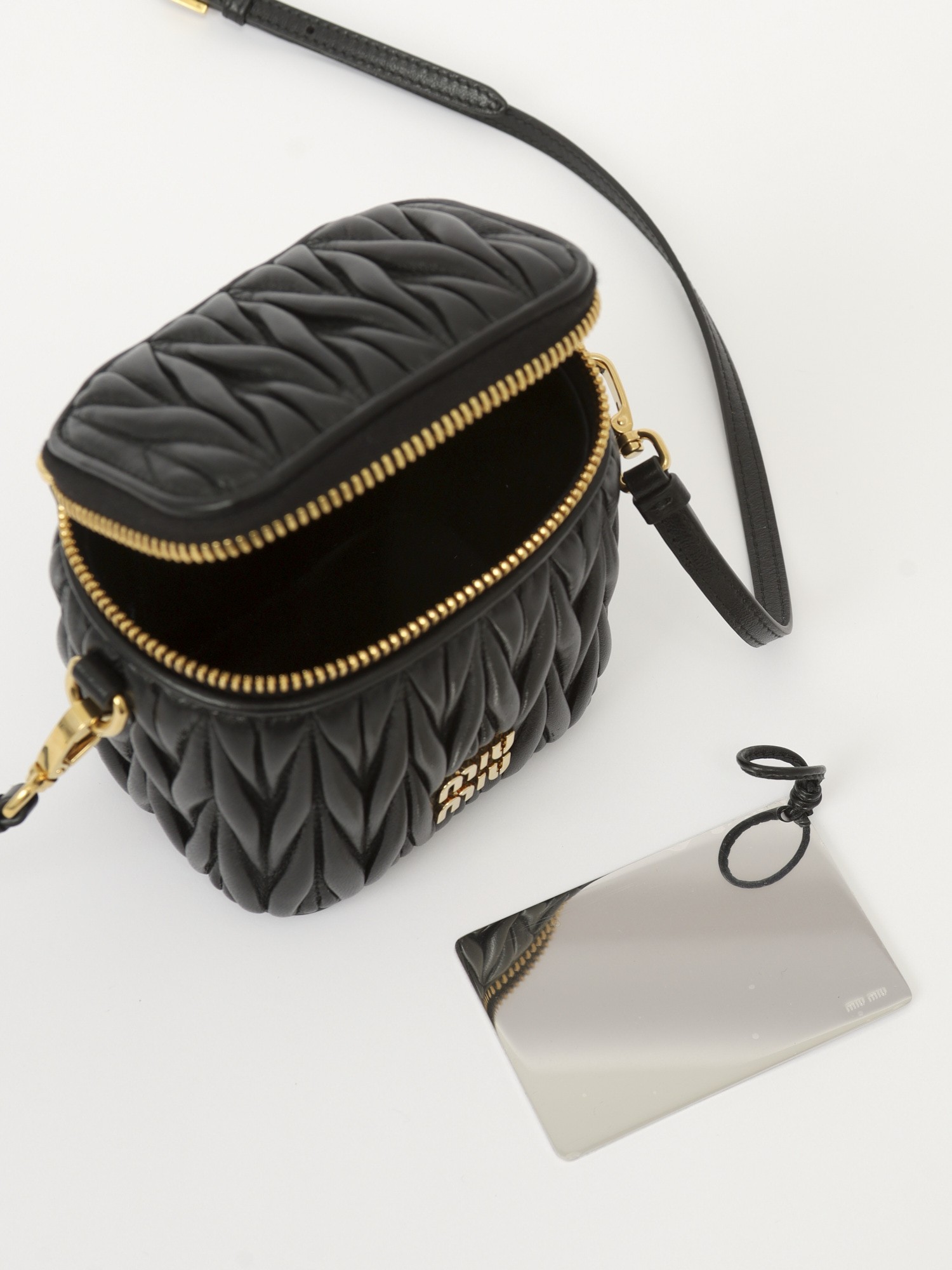 Miu Miu Leather bag 11