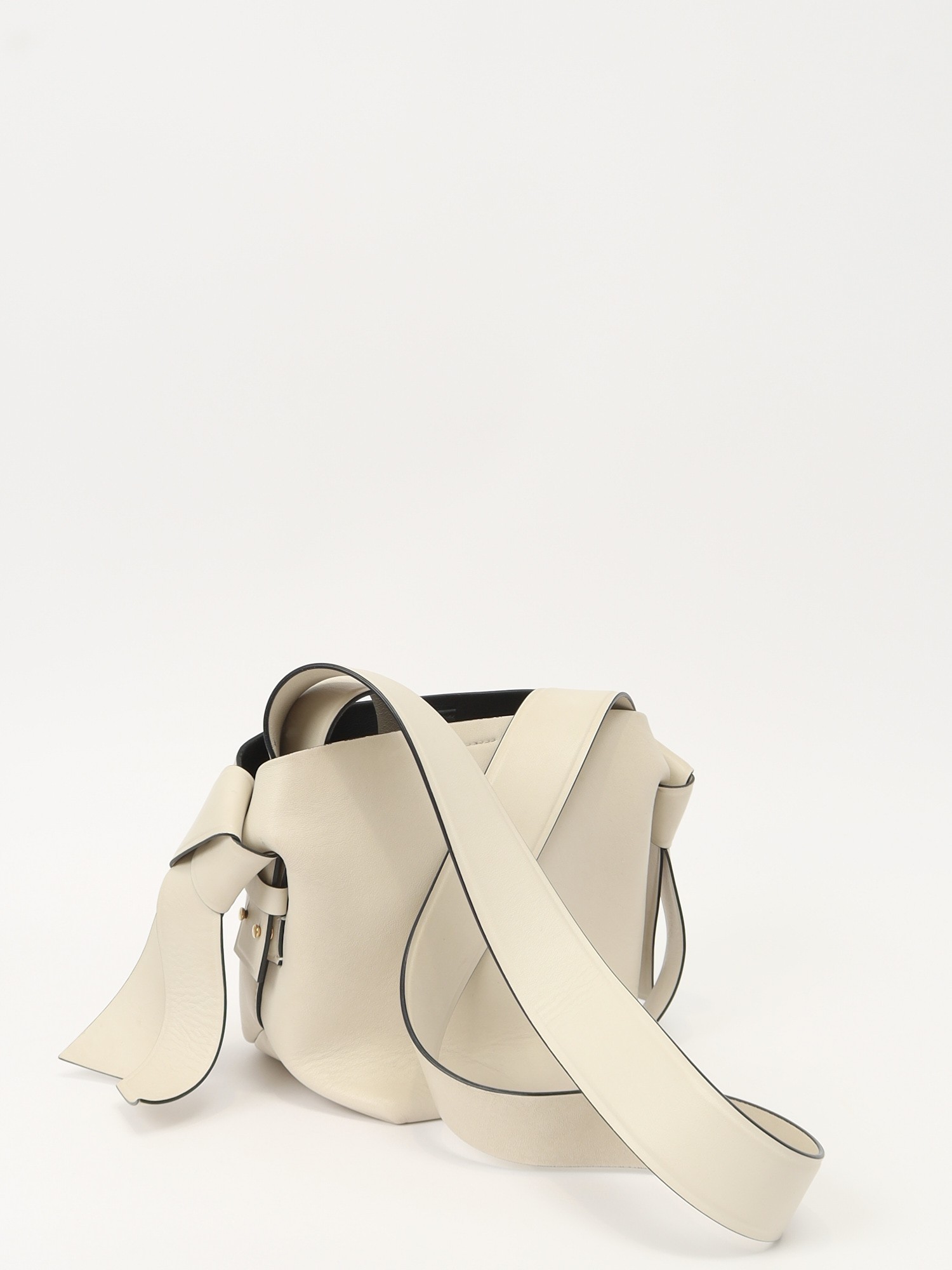 Acne Studios Musubi  3