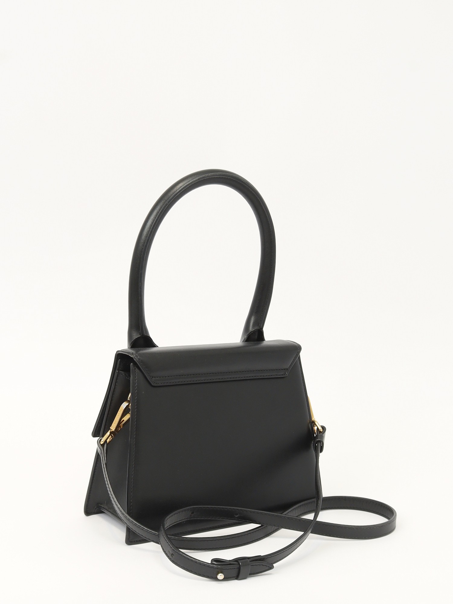 Jacquemus Le Chiquito 3