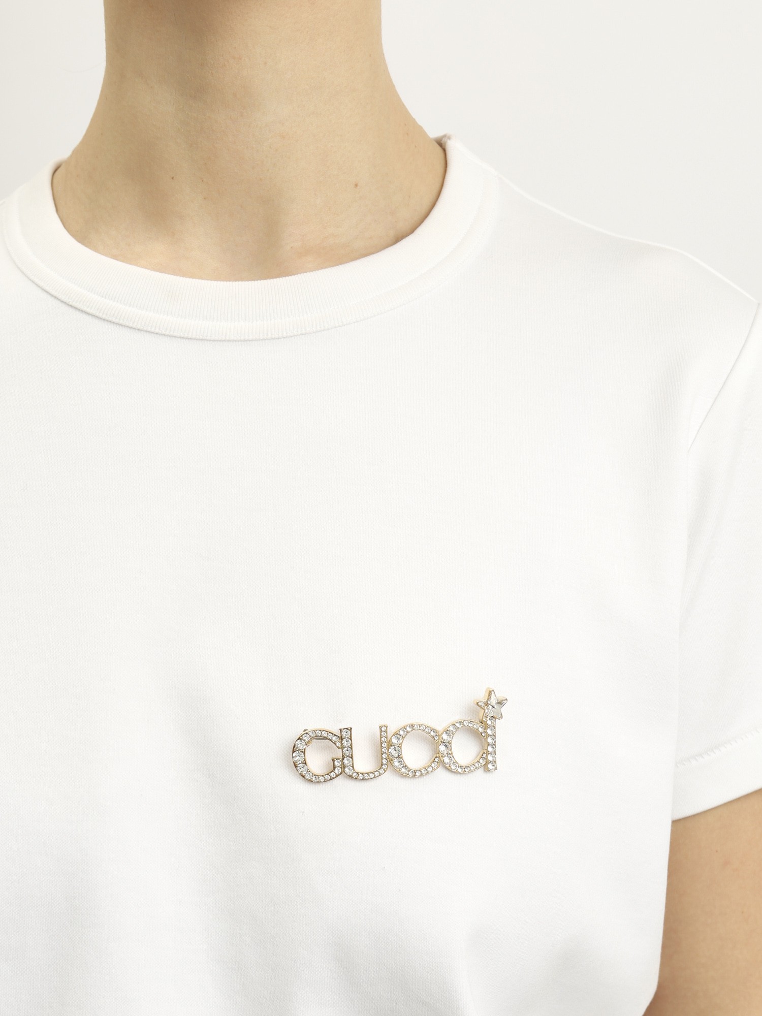 Gucci Brooch  1