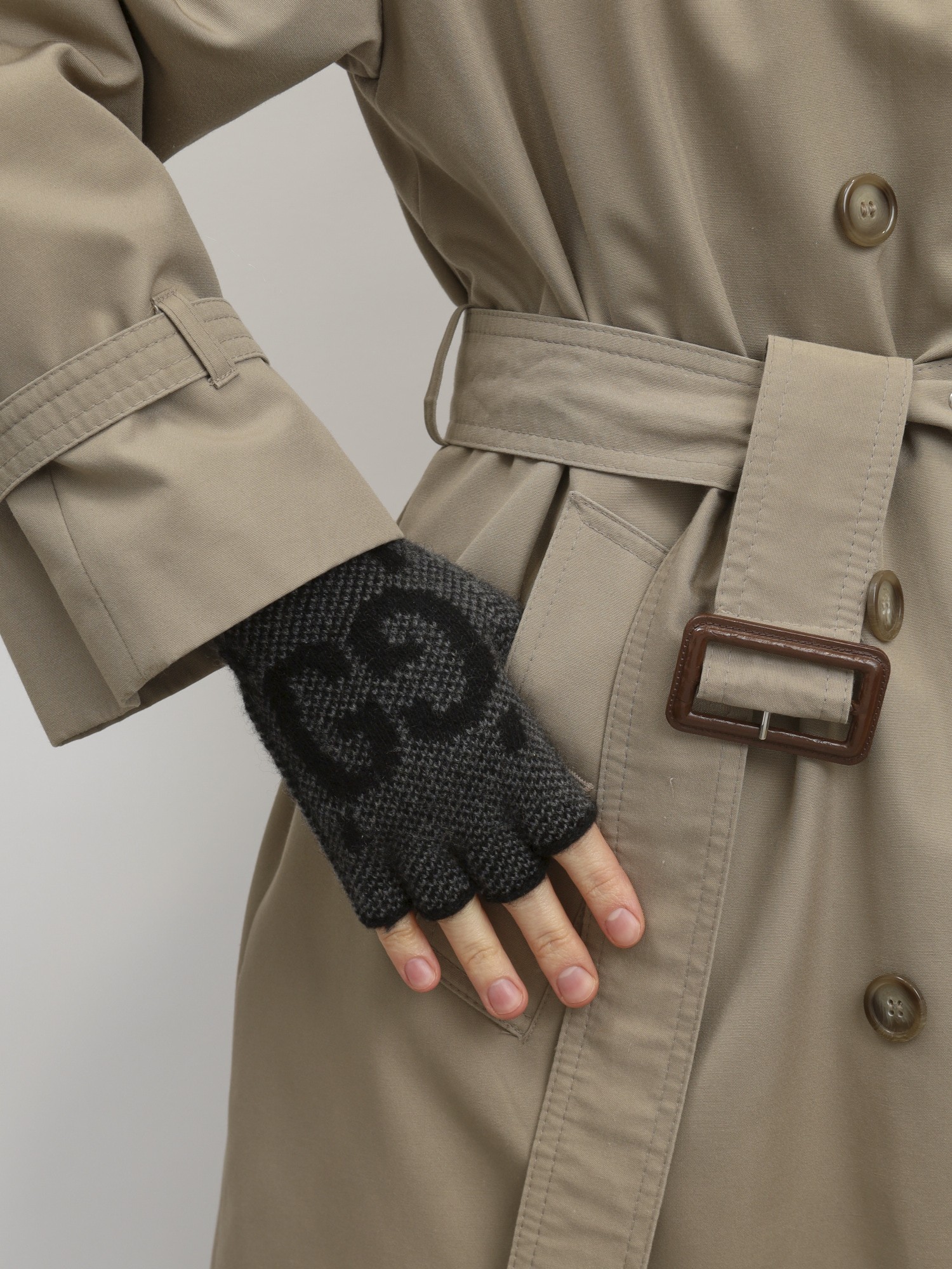 Gucci Gloves 1