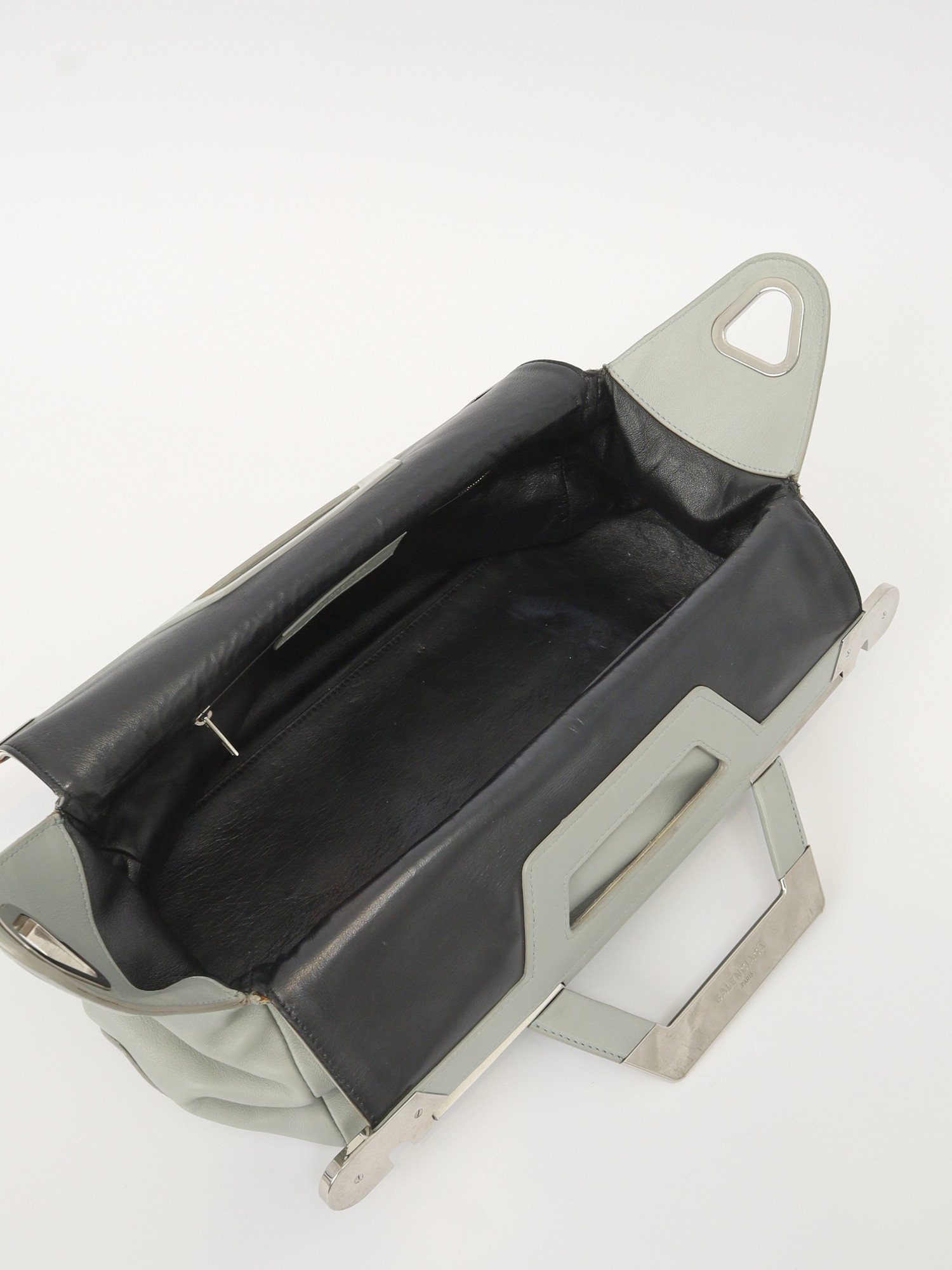 Balenciaga Doctor 16