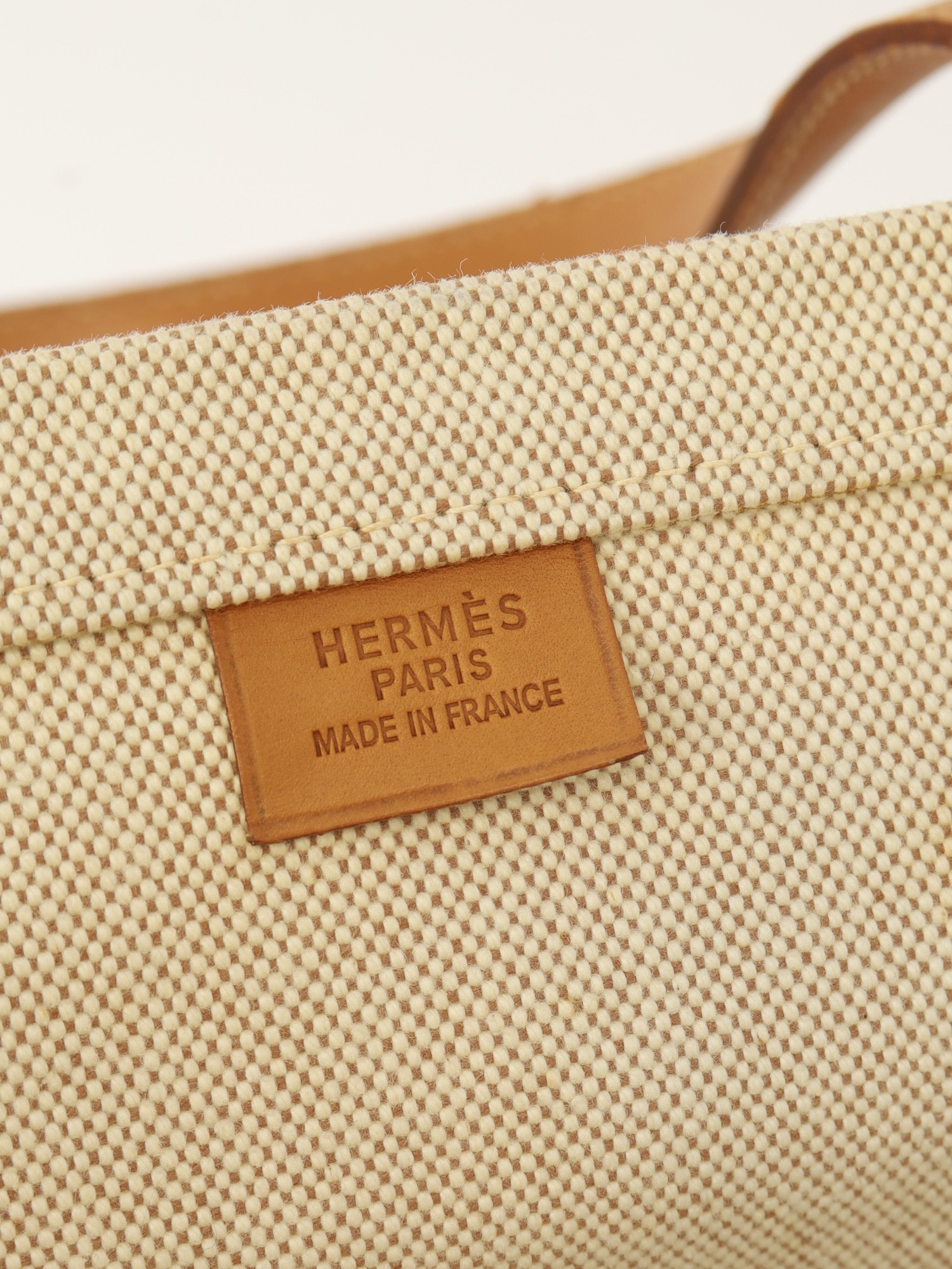Hermes Hippo 12