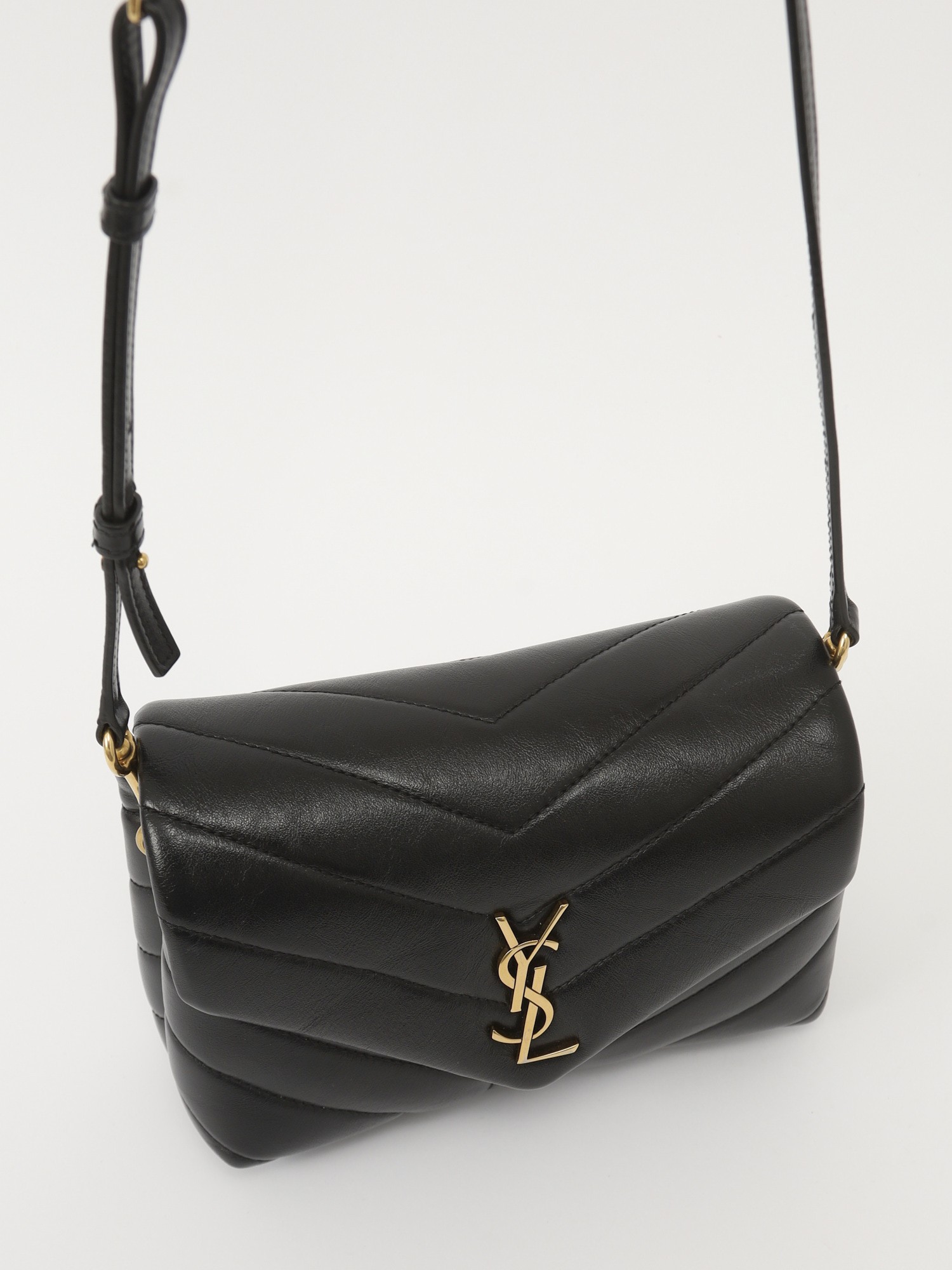 Saint Laurent Loulou 4