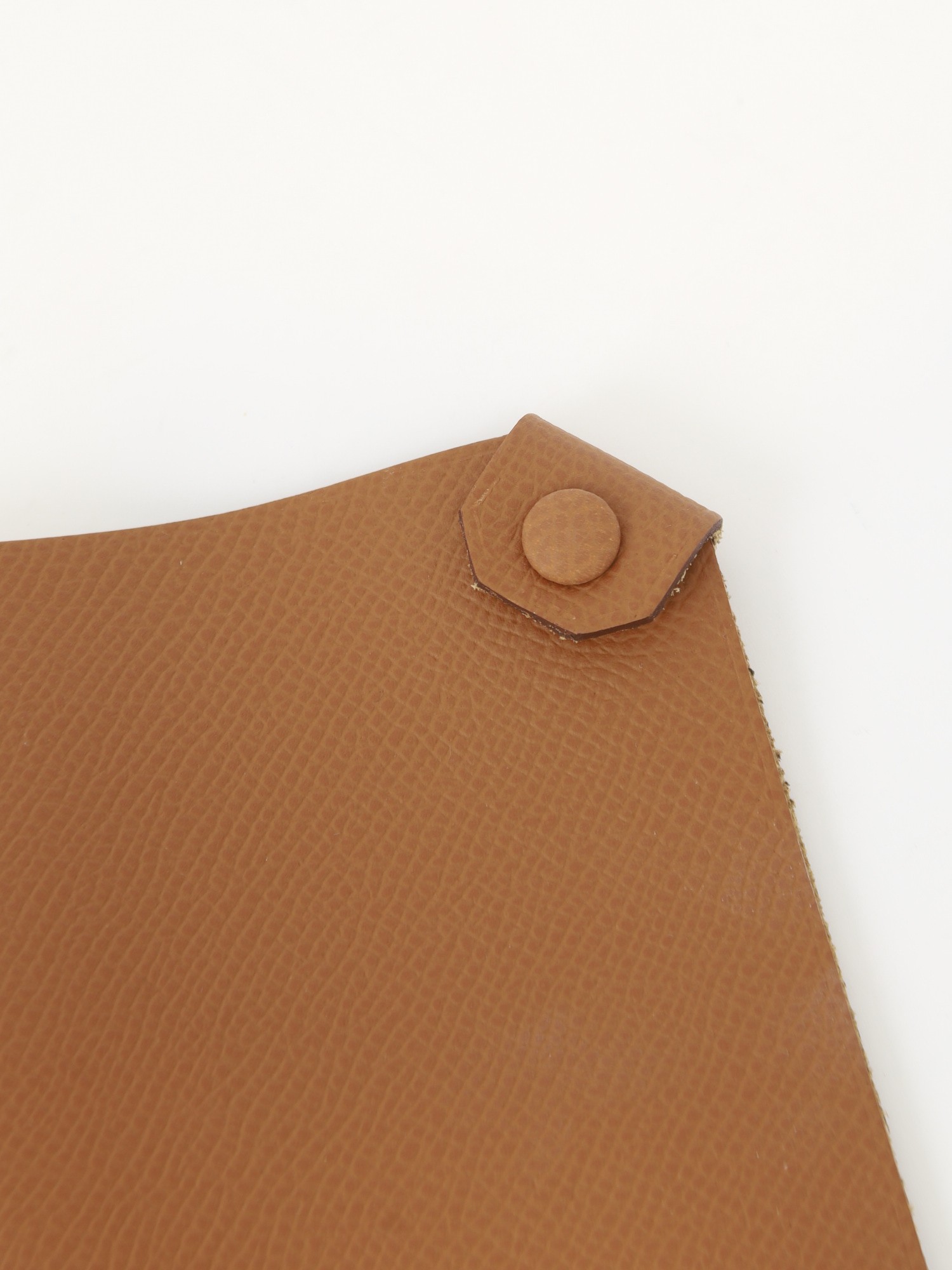 Hermes Cover for documents 2