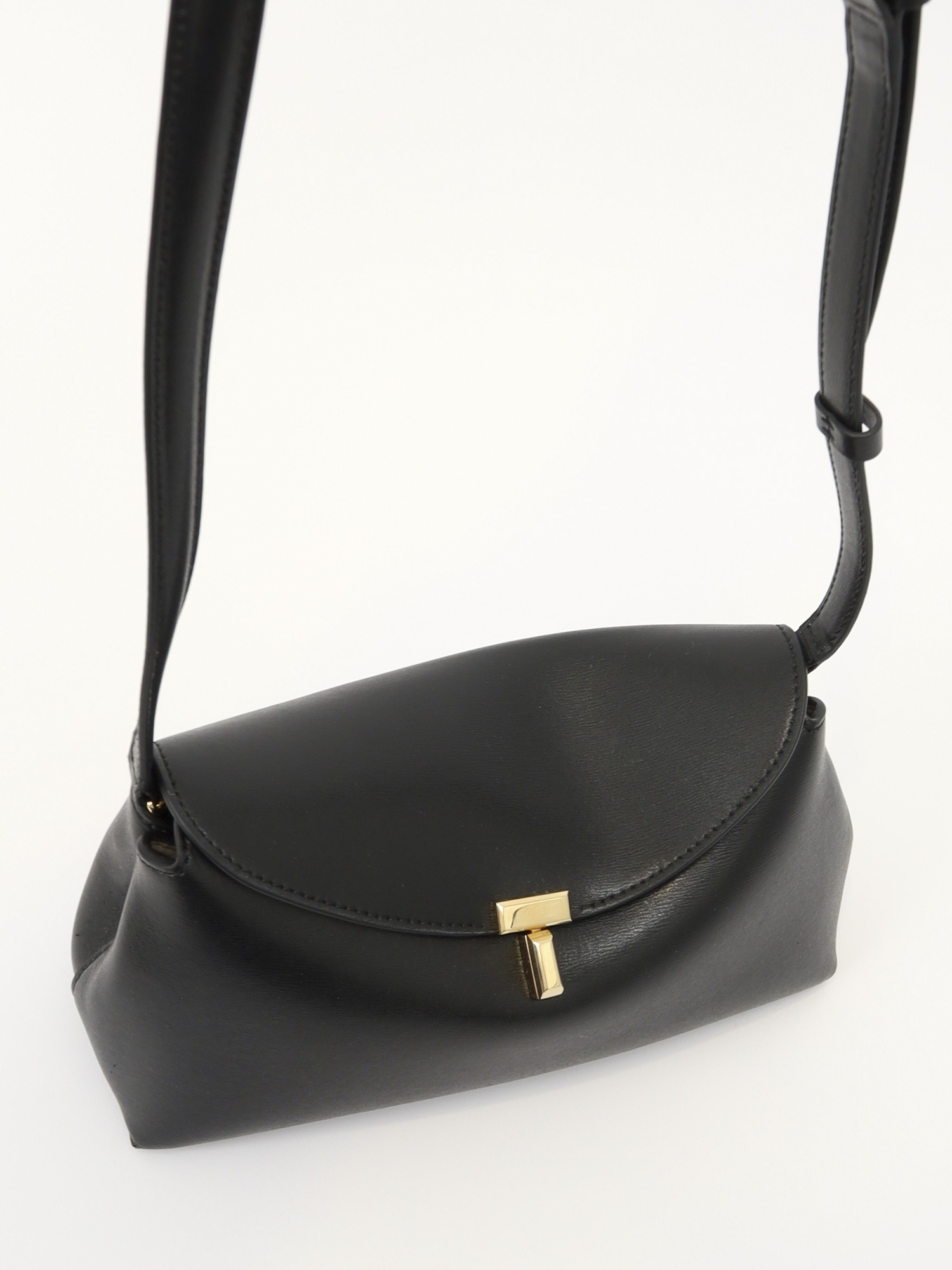 Toteme T-Lock  5