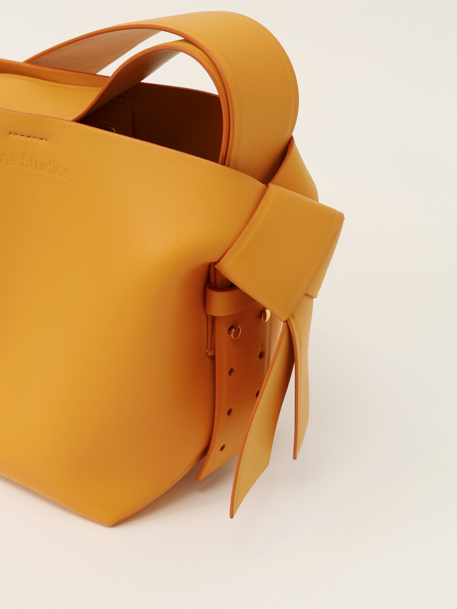 Acne Studios Musubi 8