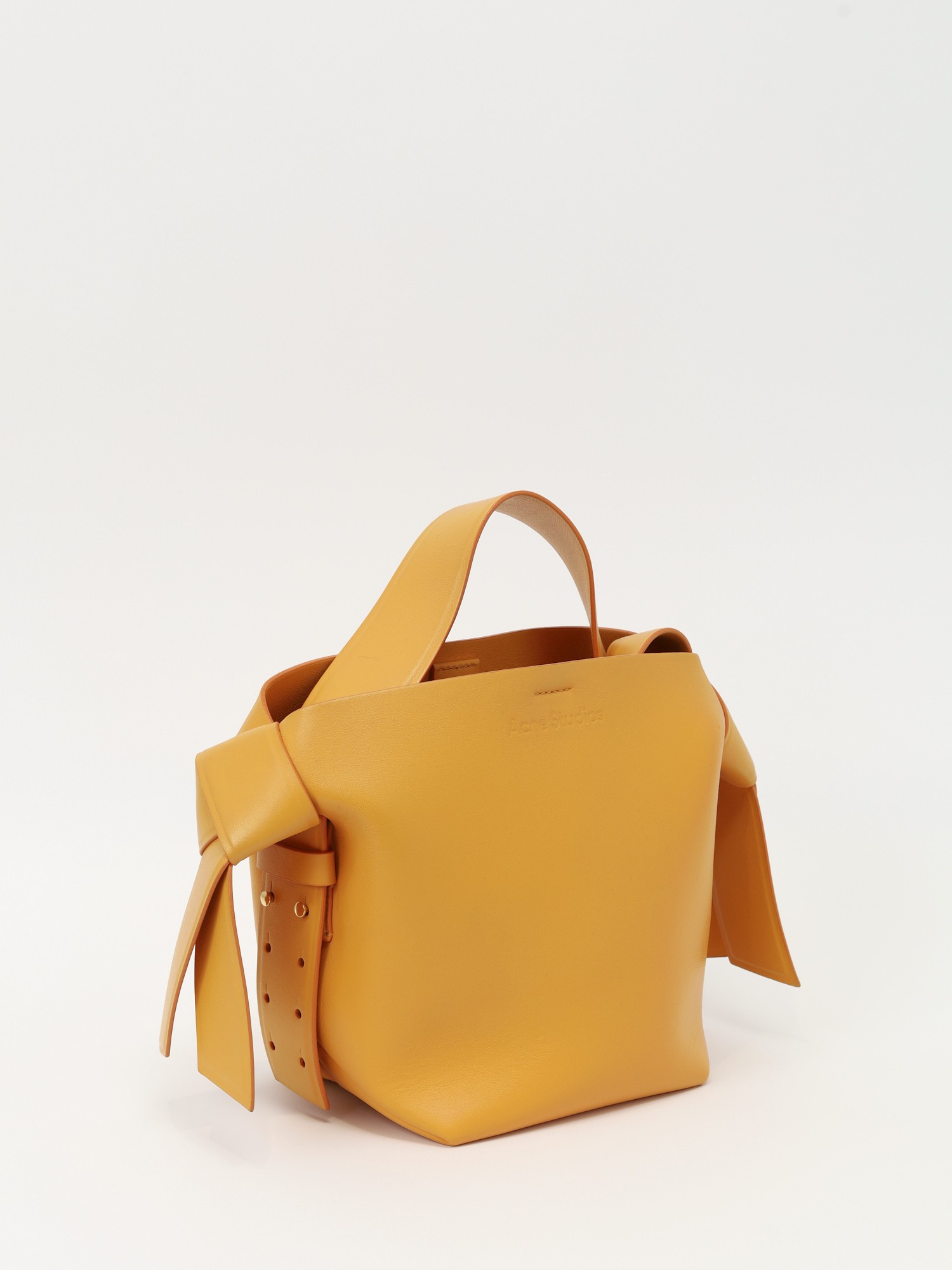 Acne Studios Musubi 2