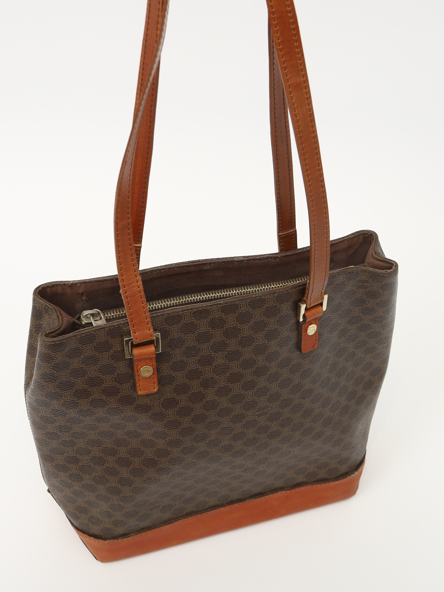 Celine   5