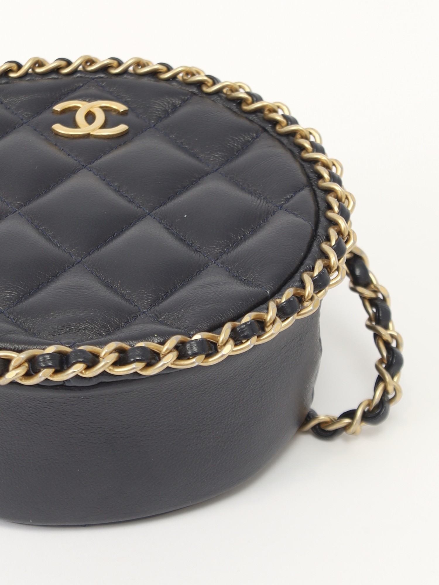 Chanel Leather Bag 8