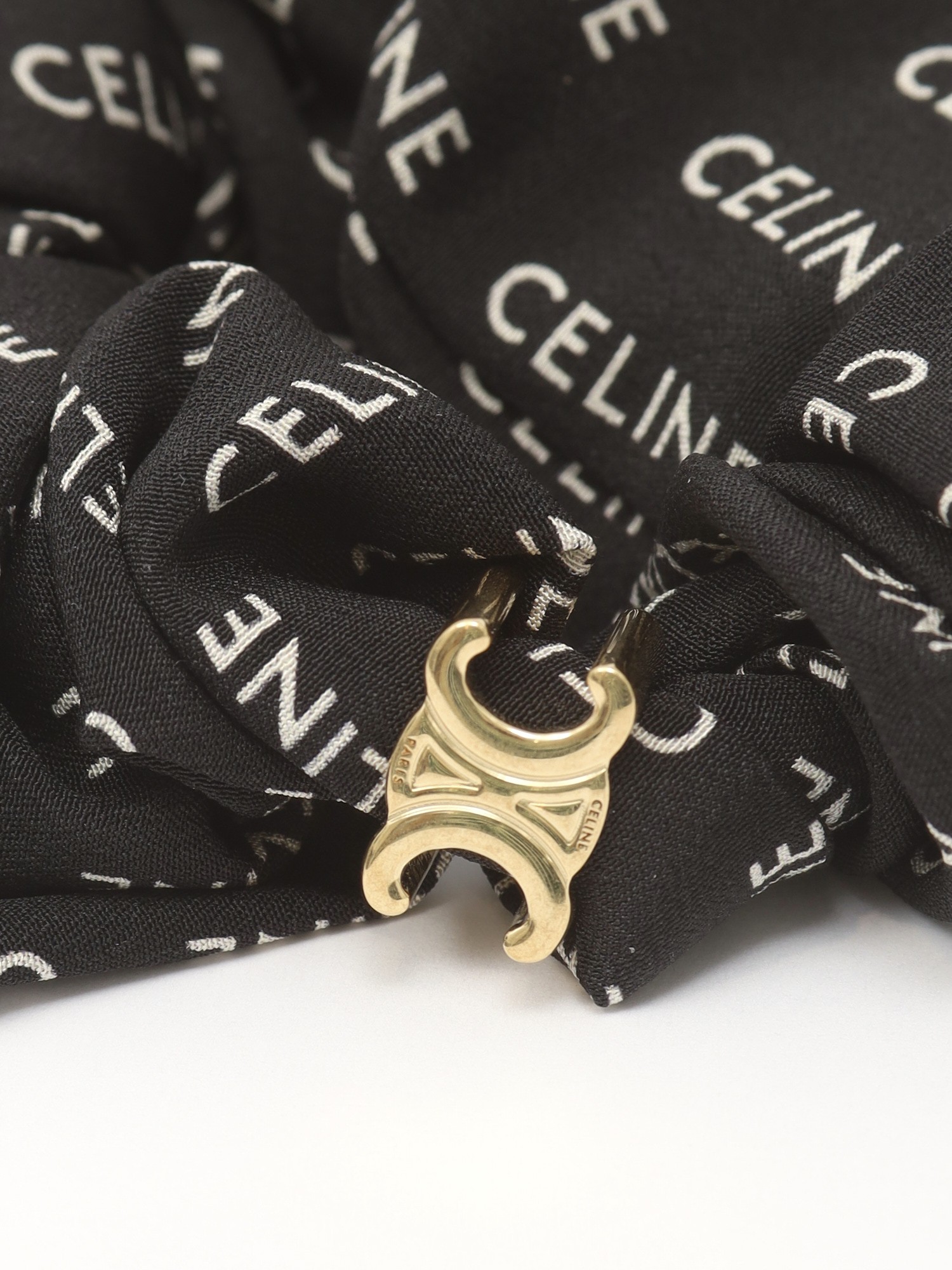 Celine Hairpin 3