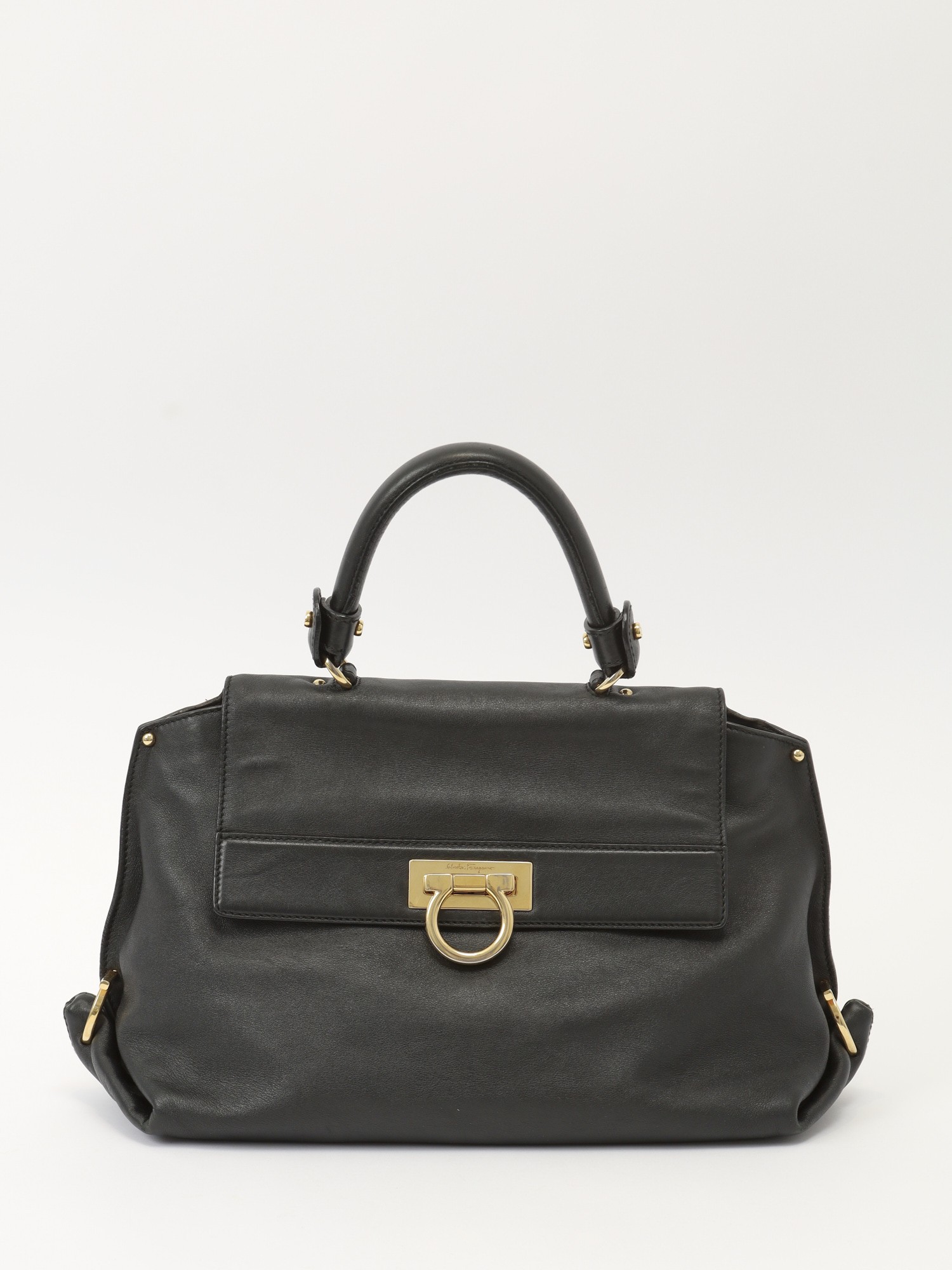 Salvatore Ferragamo Sofia 0