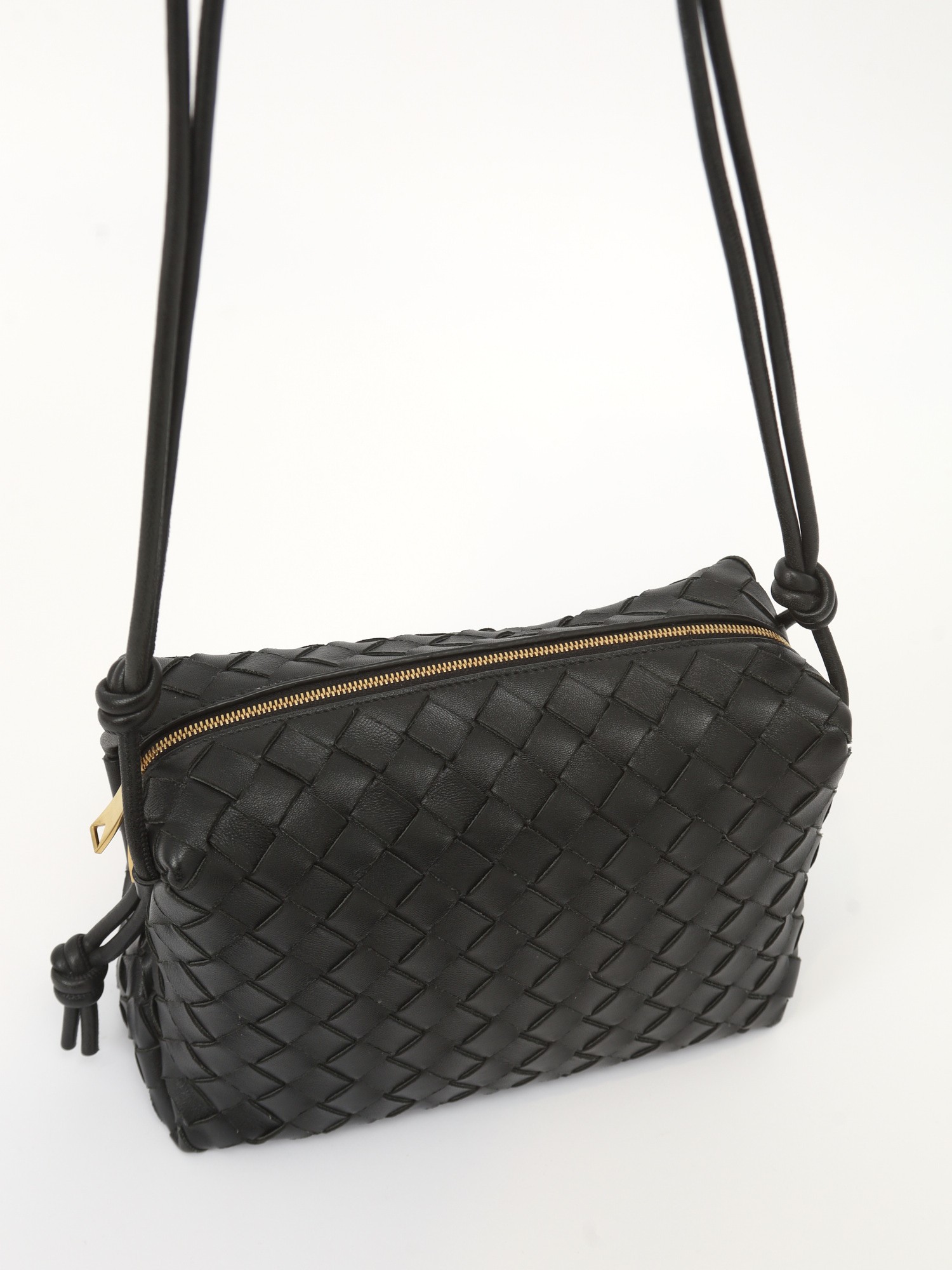 Bottega Veneta Loop  5