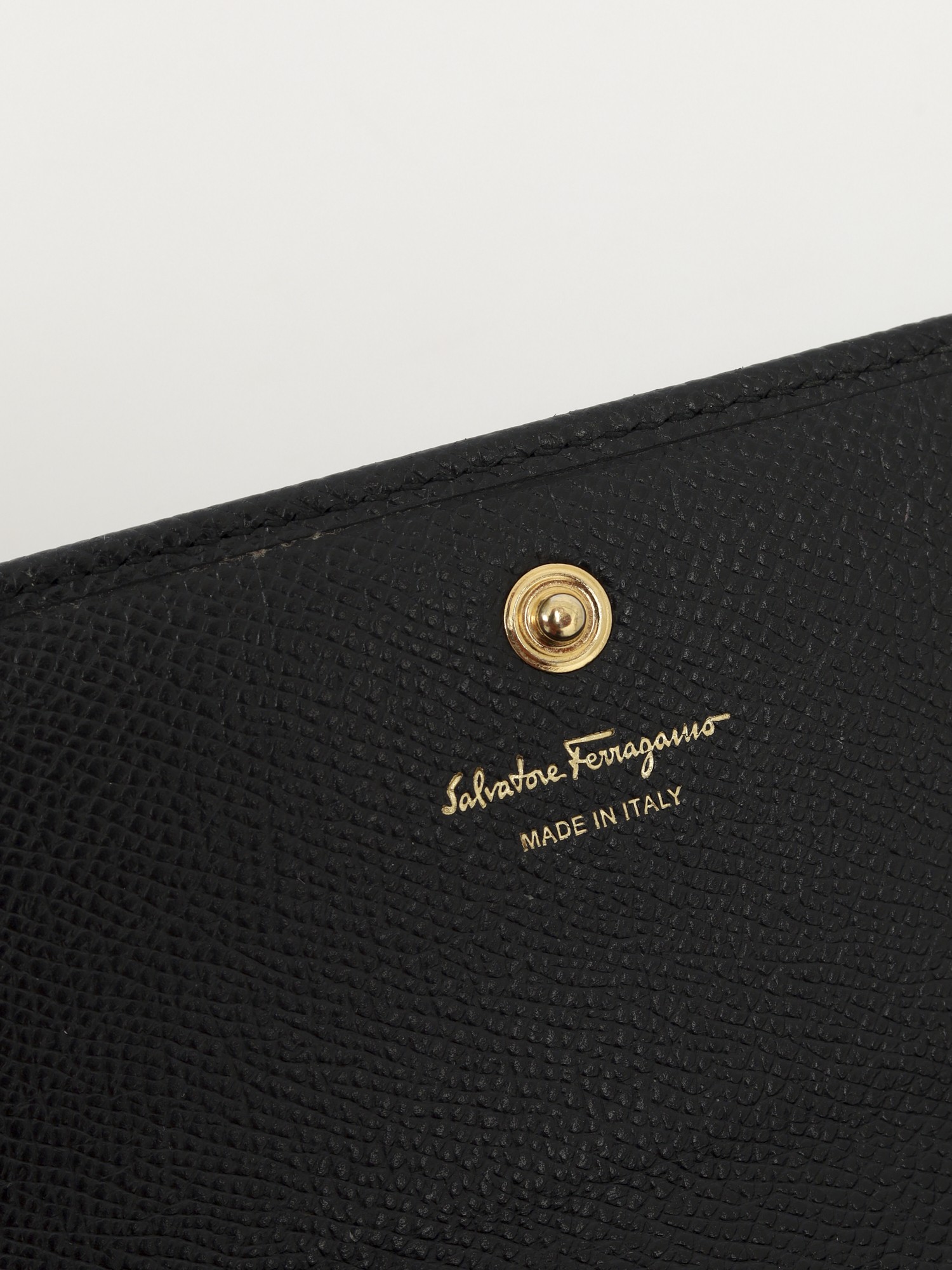 Salvatore Ferragamo Wallet  7