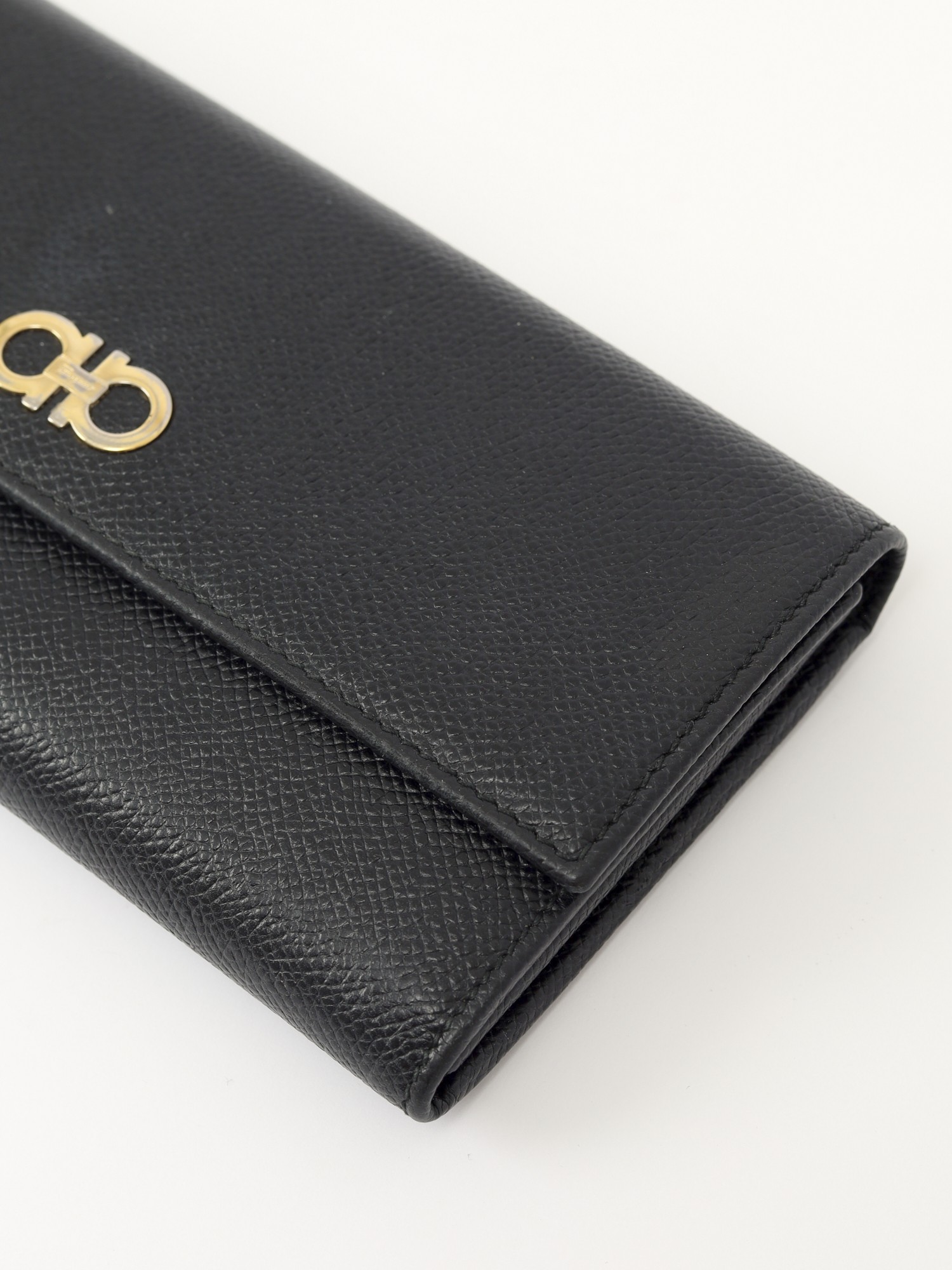 Salvatore Ferragamo Wallet  5