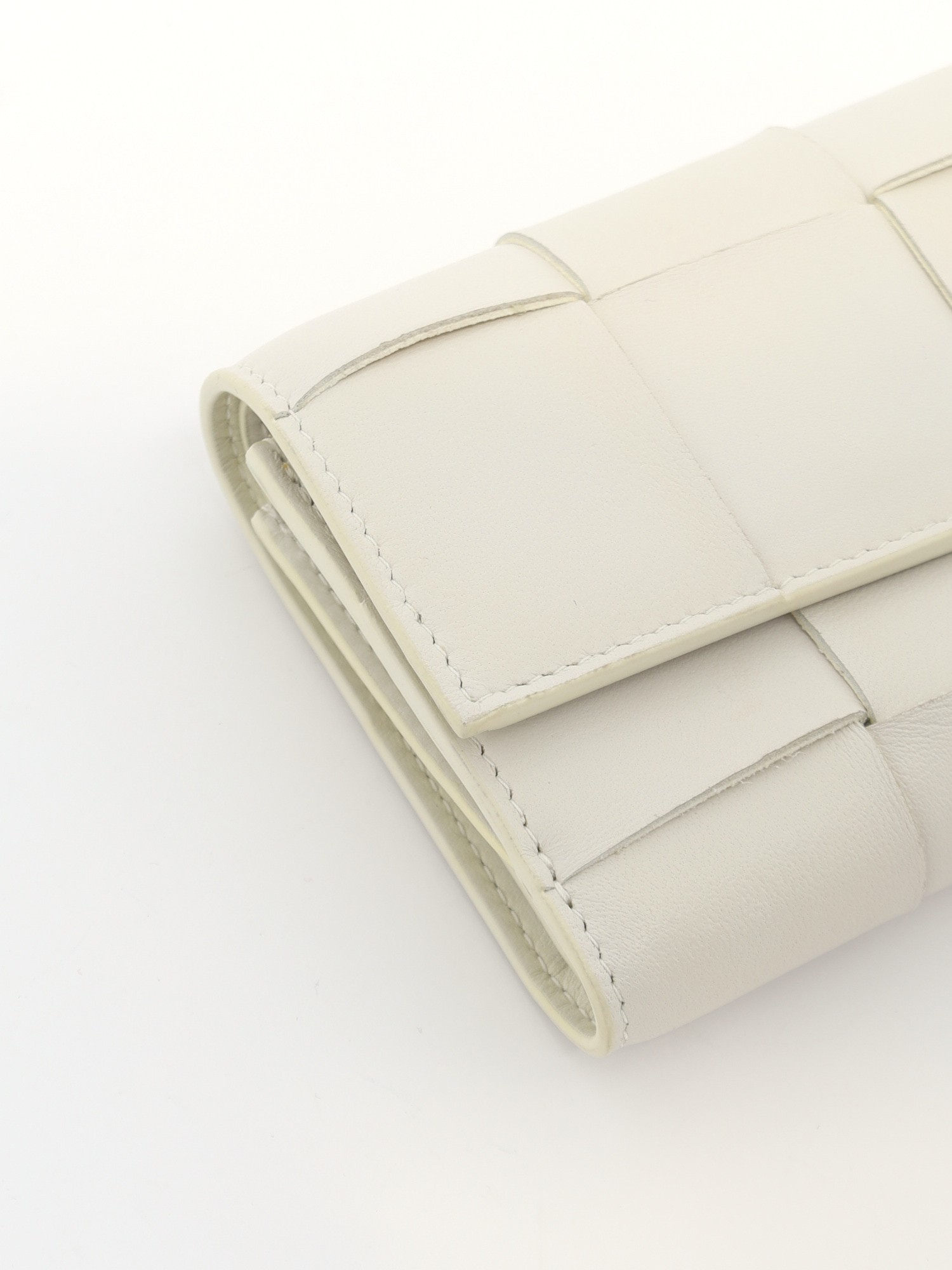 Bottega Veneta Wallet 3