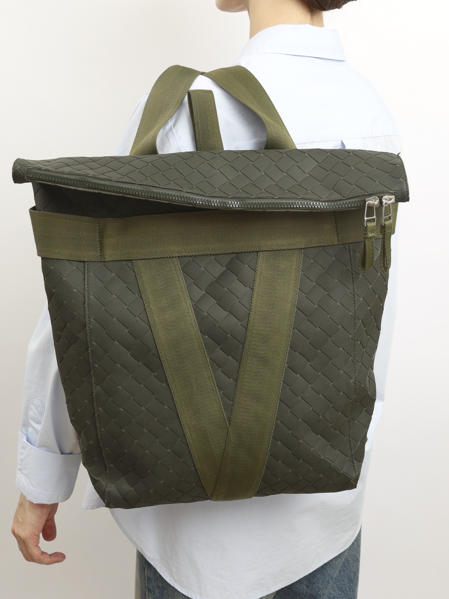 Bottega Veneta   2