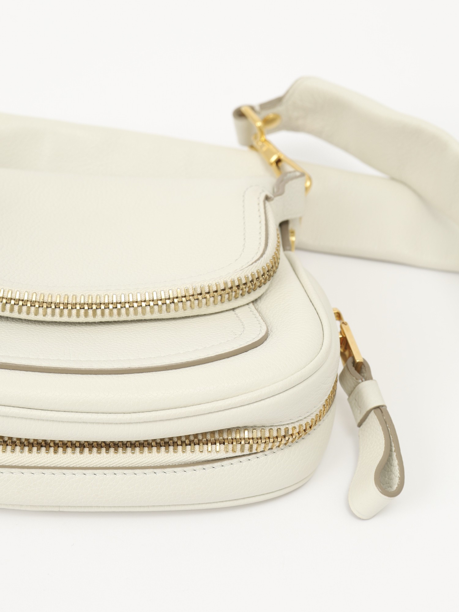 Tom Ford Jennifer 10