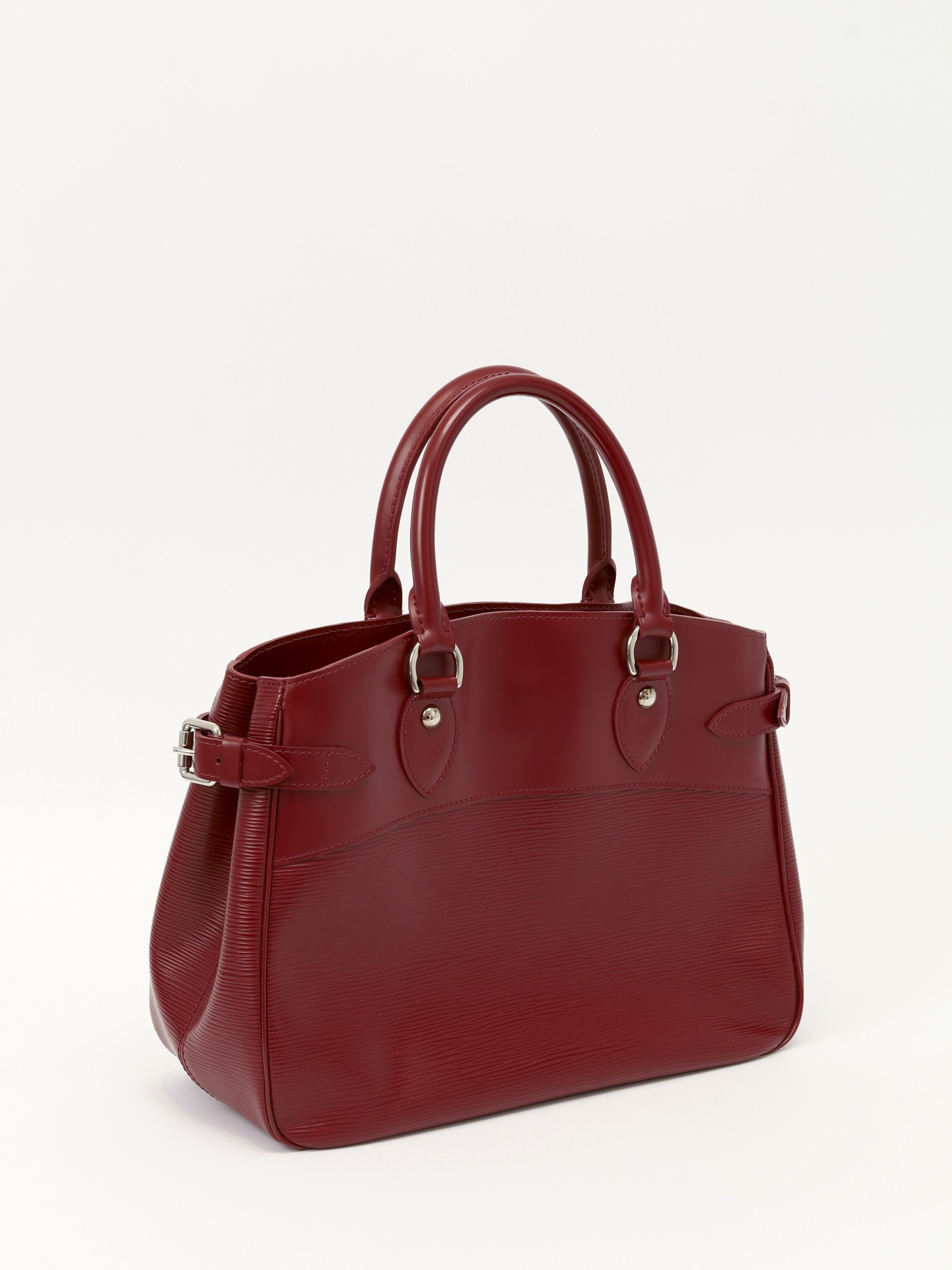 Louis Vuitton Passy 3