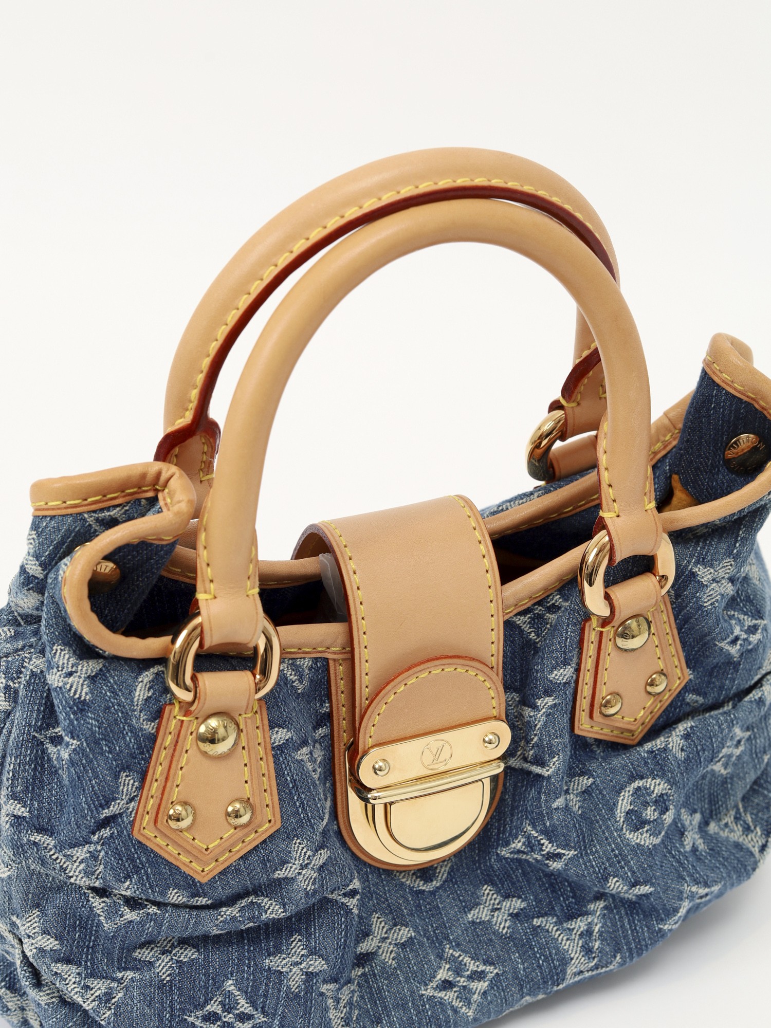 Louis Vuitton Pleaty  5