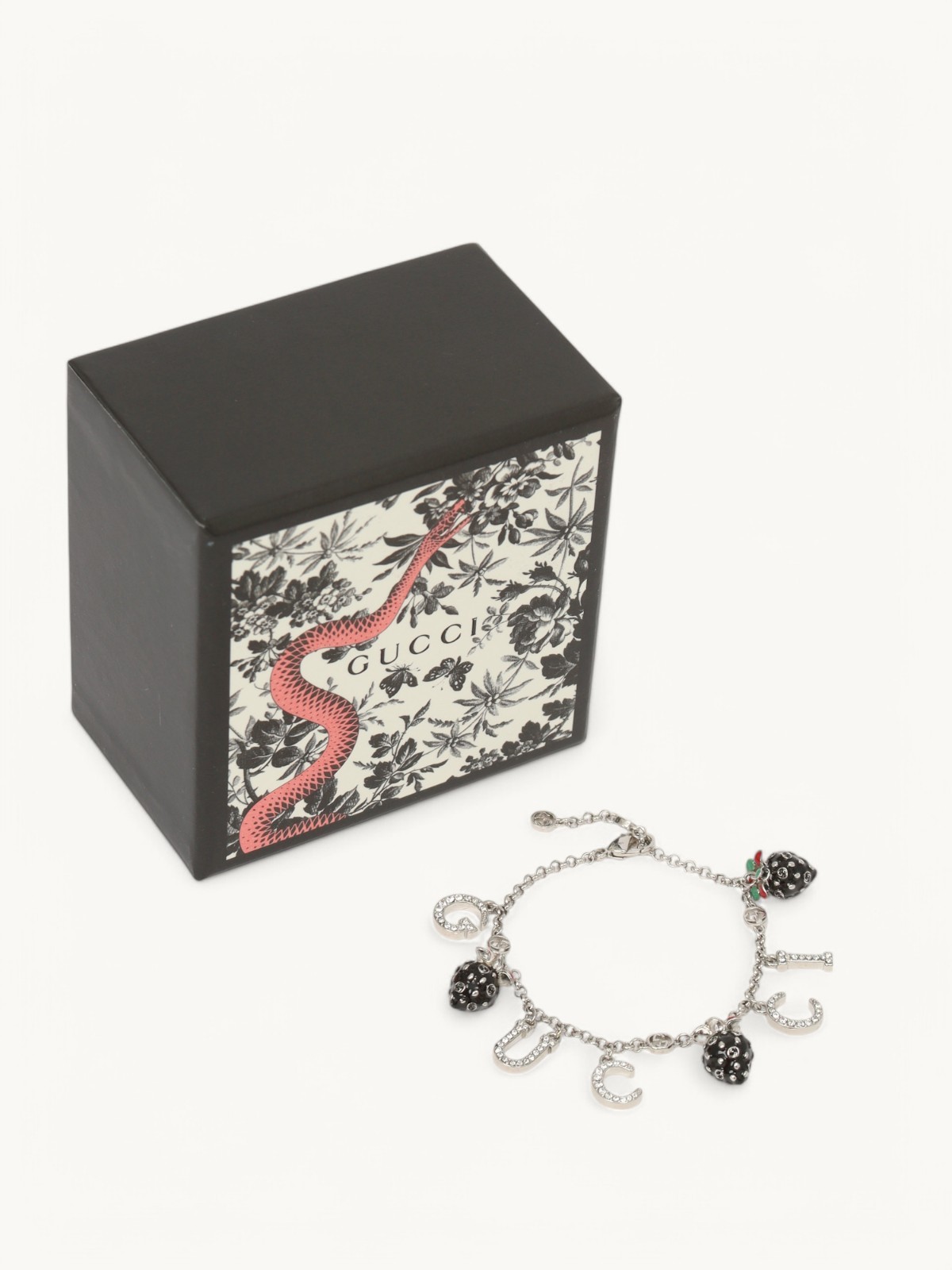 Gucci Bracelet  2