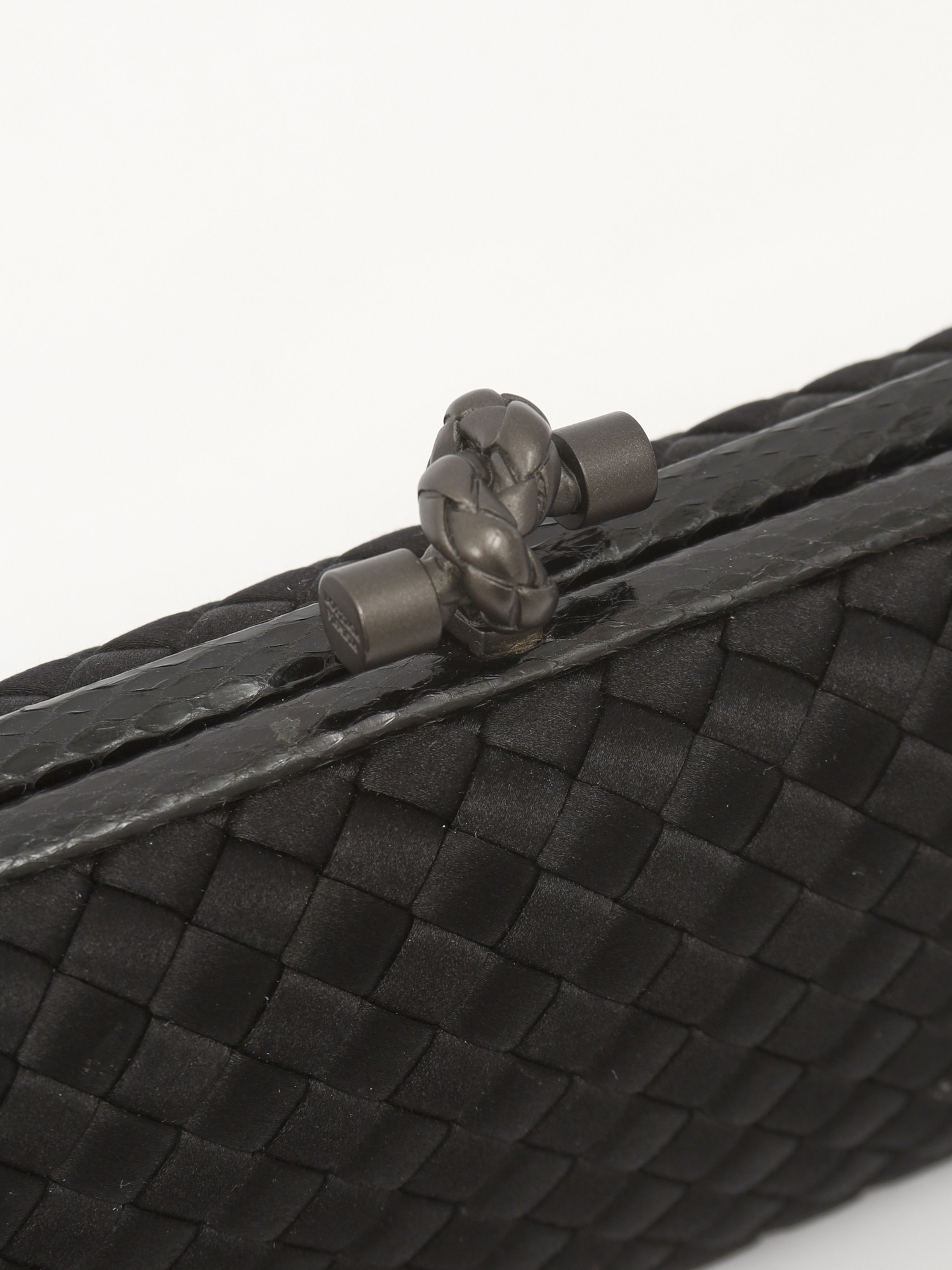 Bottega Veneta Knot 4