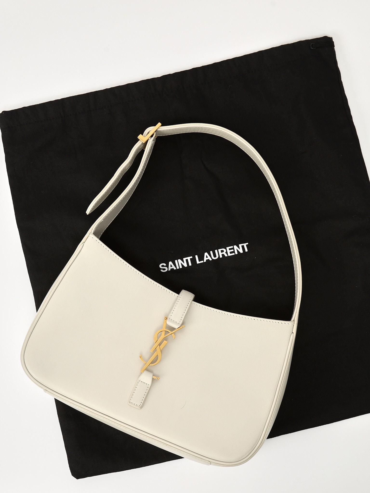 Saint Laurent Le 5 a 7 9