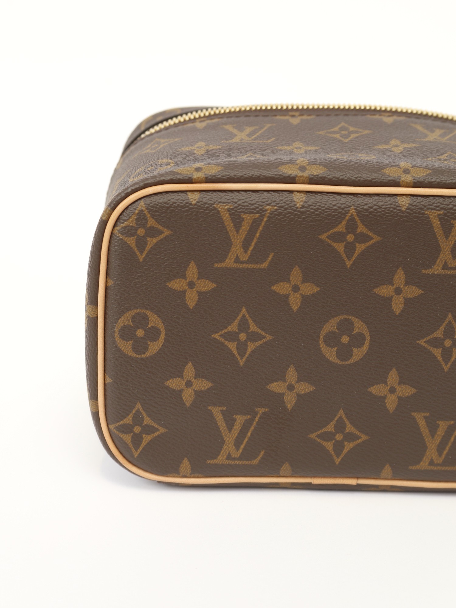 Louis Vuitton Nice  6