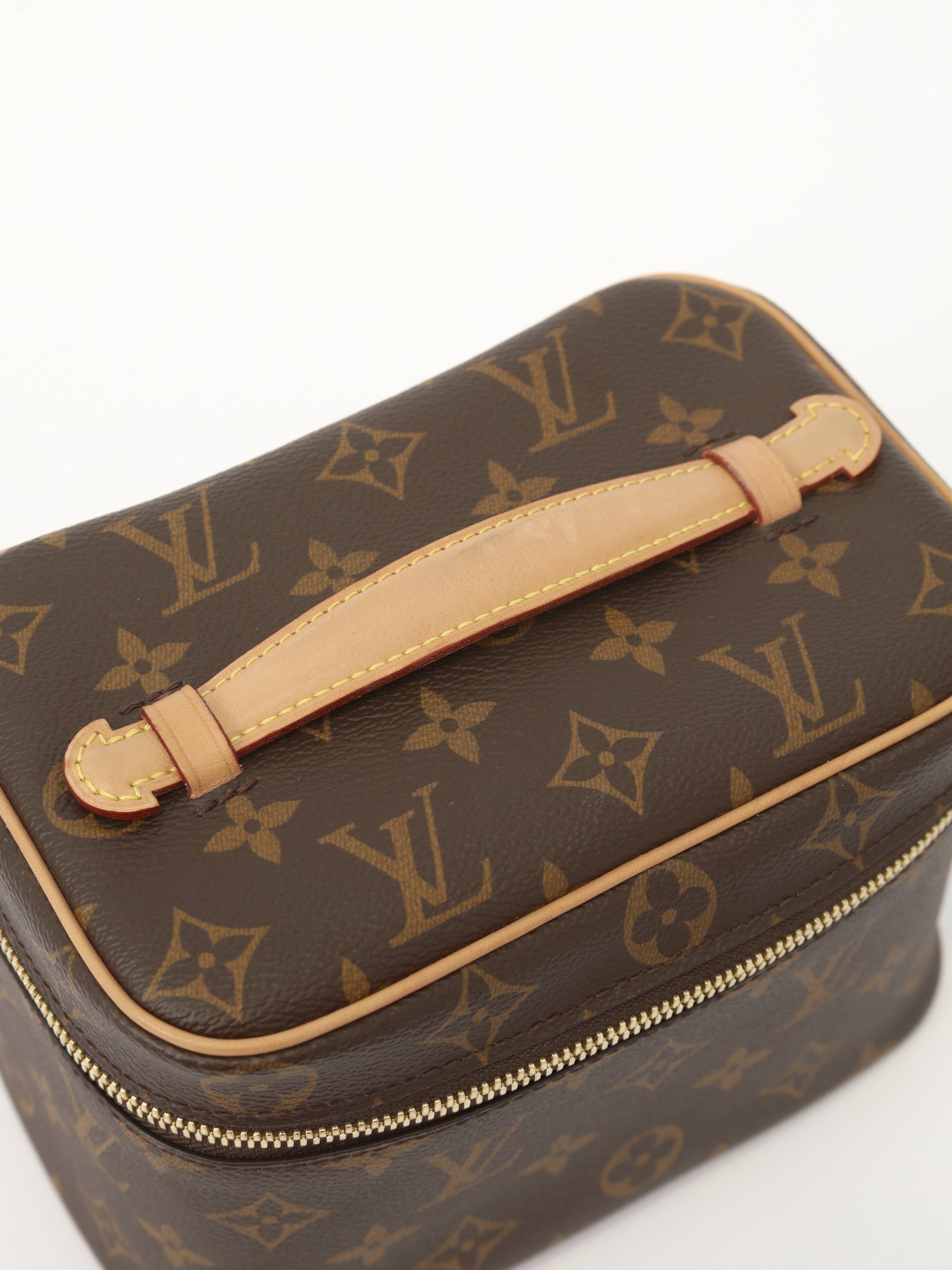 Louis Vuitton Nice  4