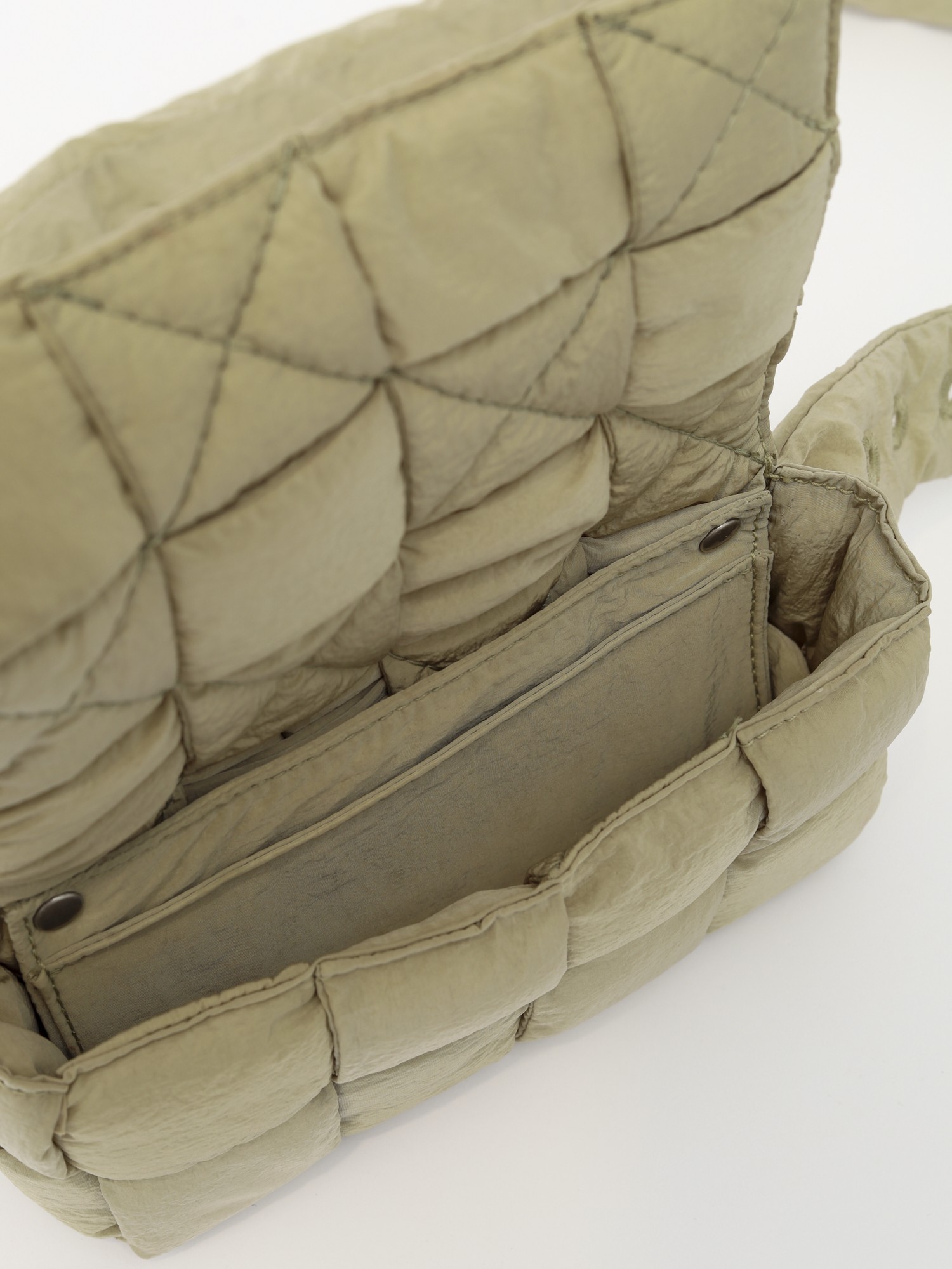 Bottega Veneta Cassette 8