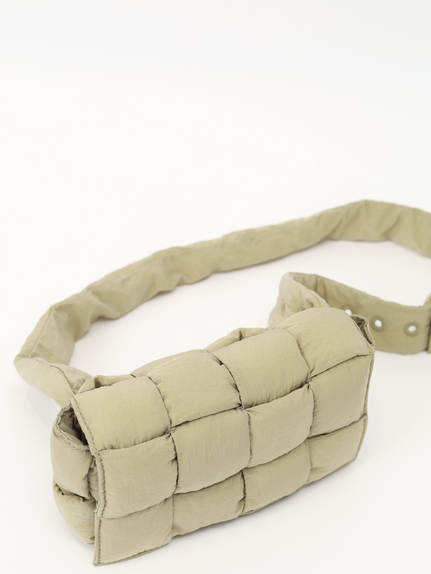 Bottega Veneta Cassette 4