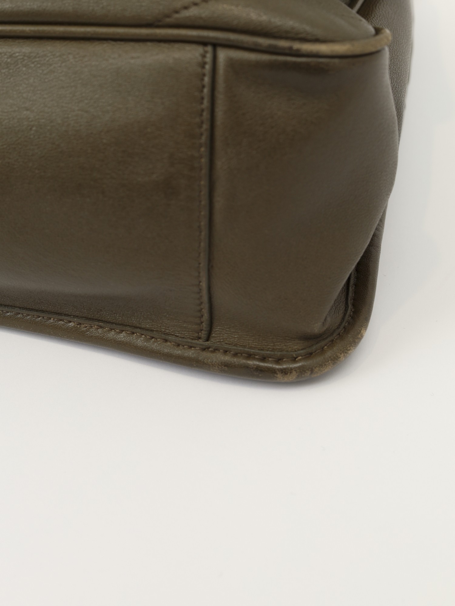 Saint Laurent Niki 14