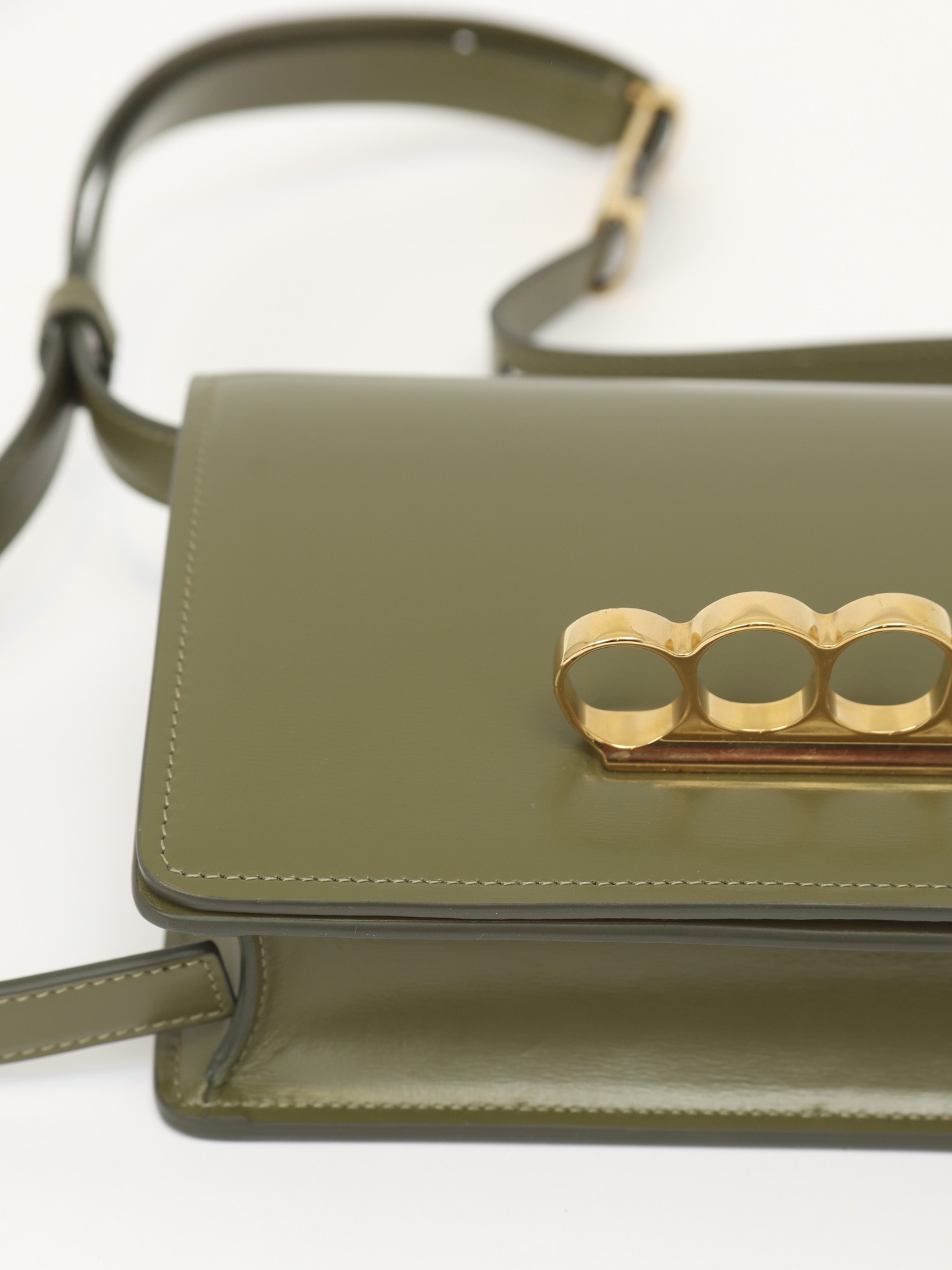 Alexander McQueen Knuckle  6