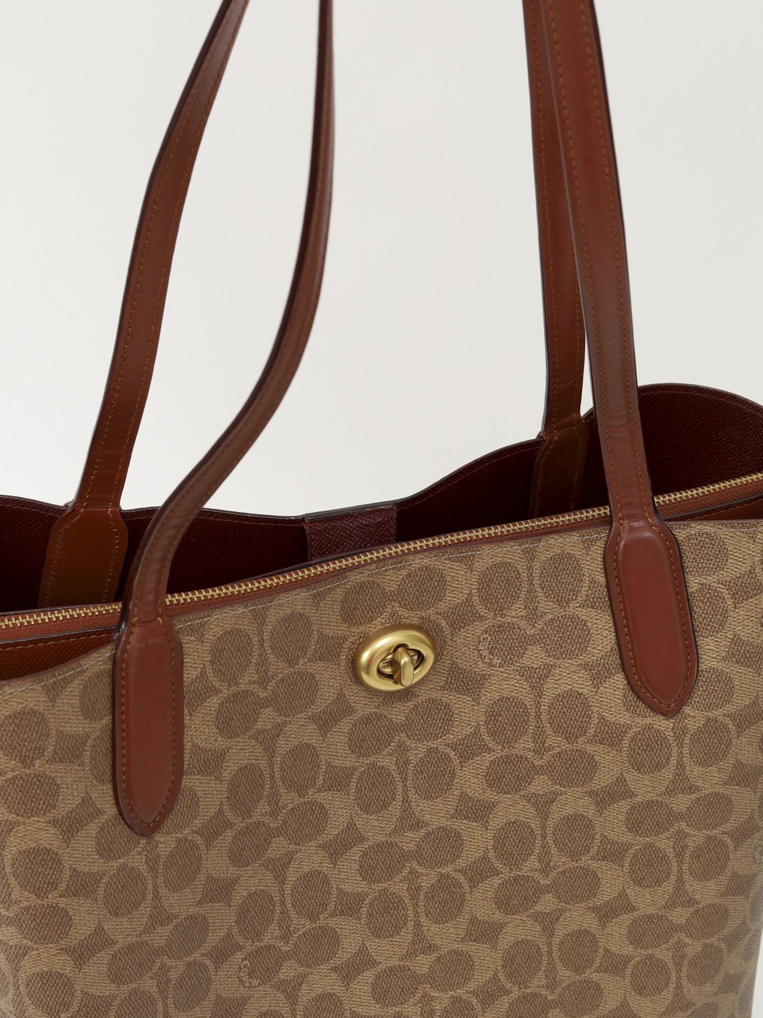 Coach Willow  5