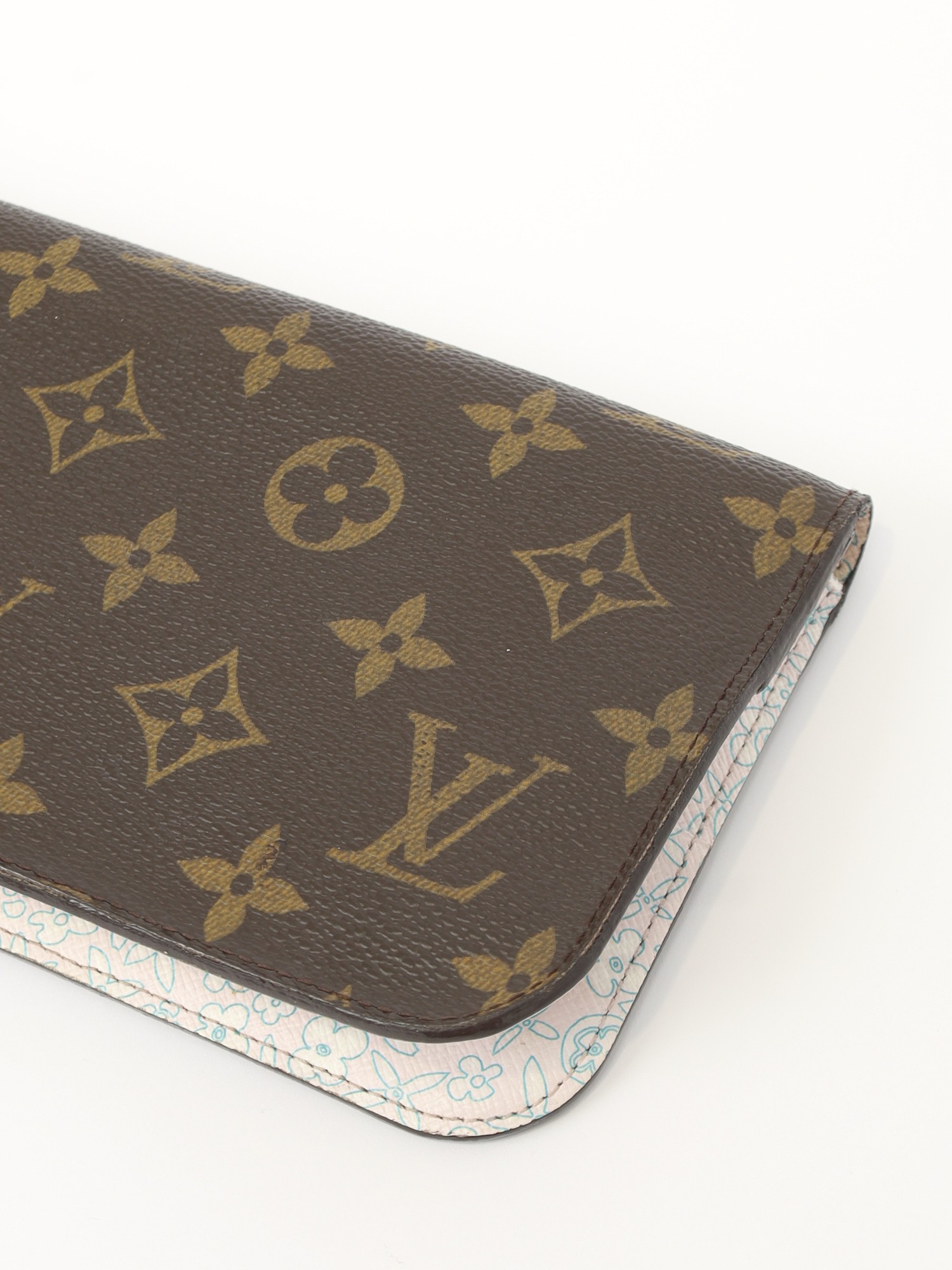 Louis Vuitton Wallet 4