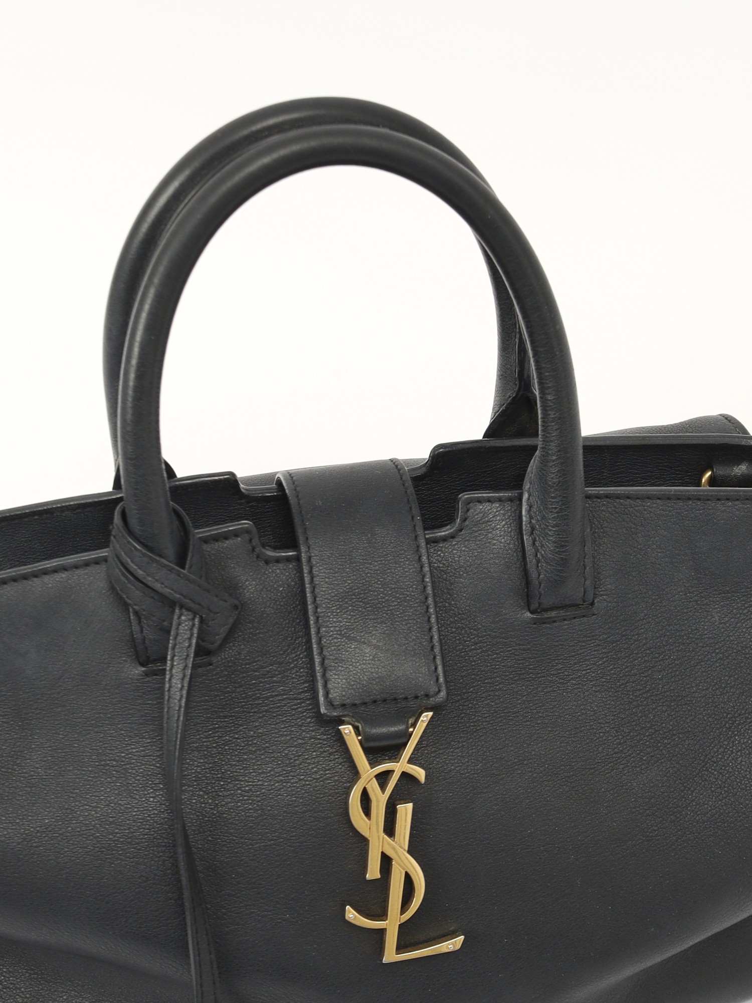 Saint Laurent Downtown  5