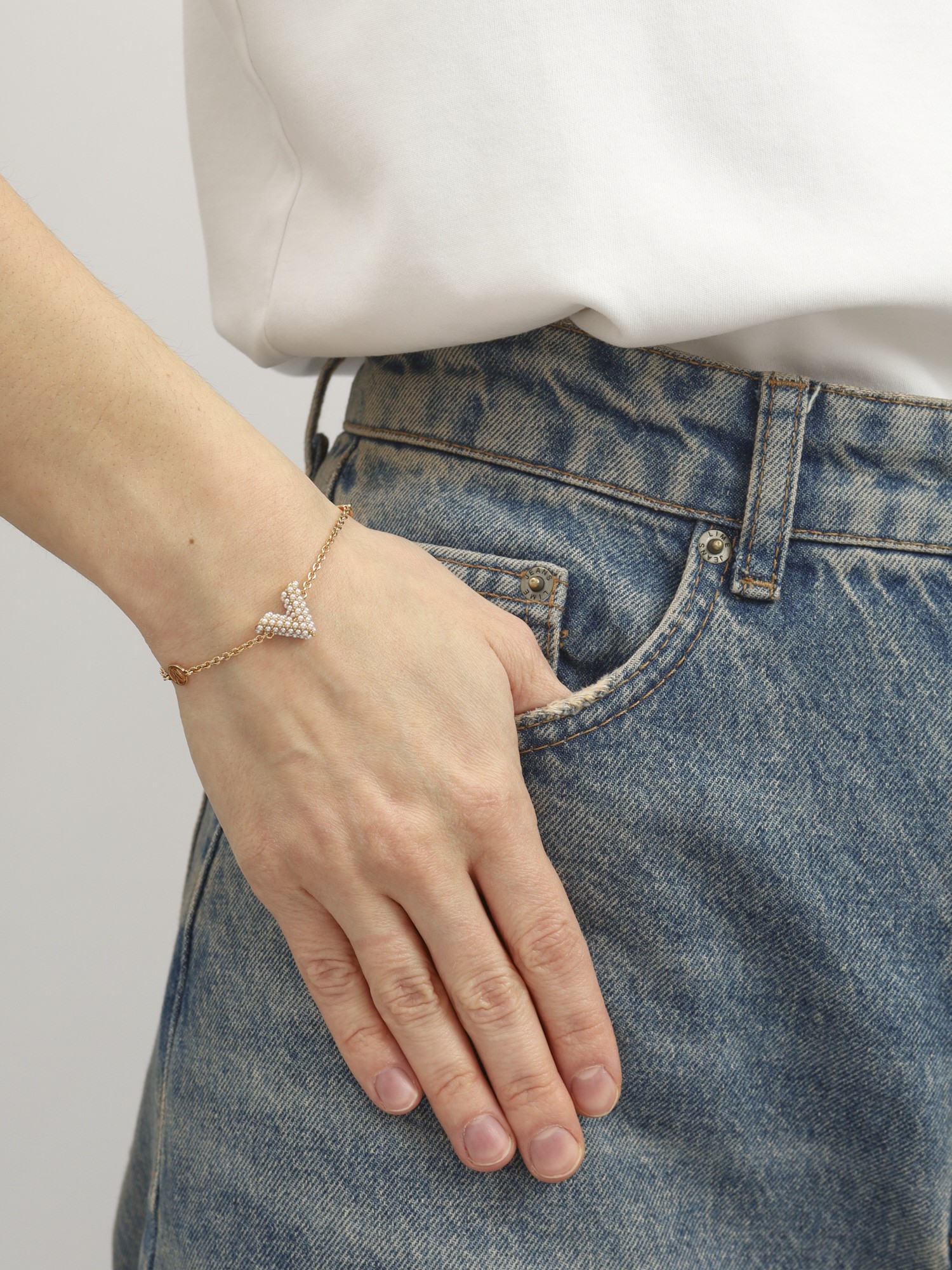 Louis Vuitton Bracelet  1