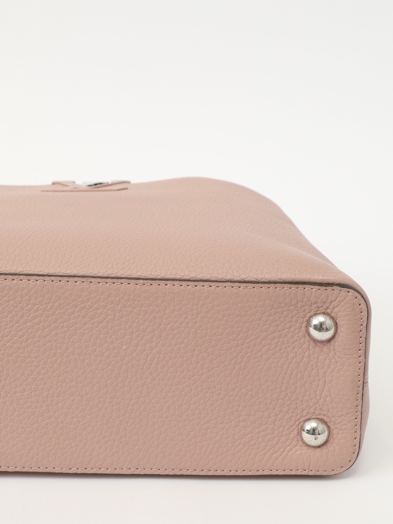 Louis Vuitton Capucines  9