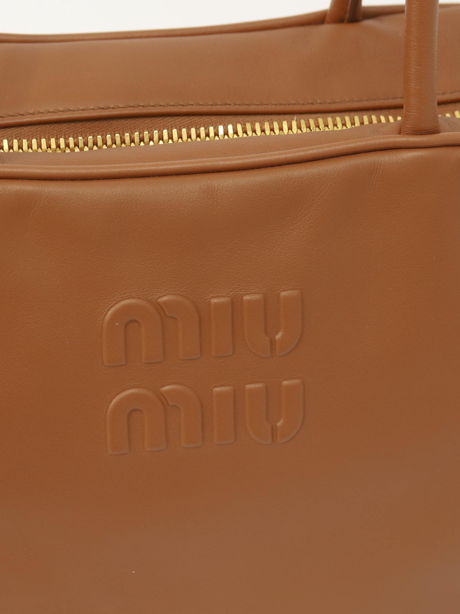 Miu Miu Beau  5