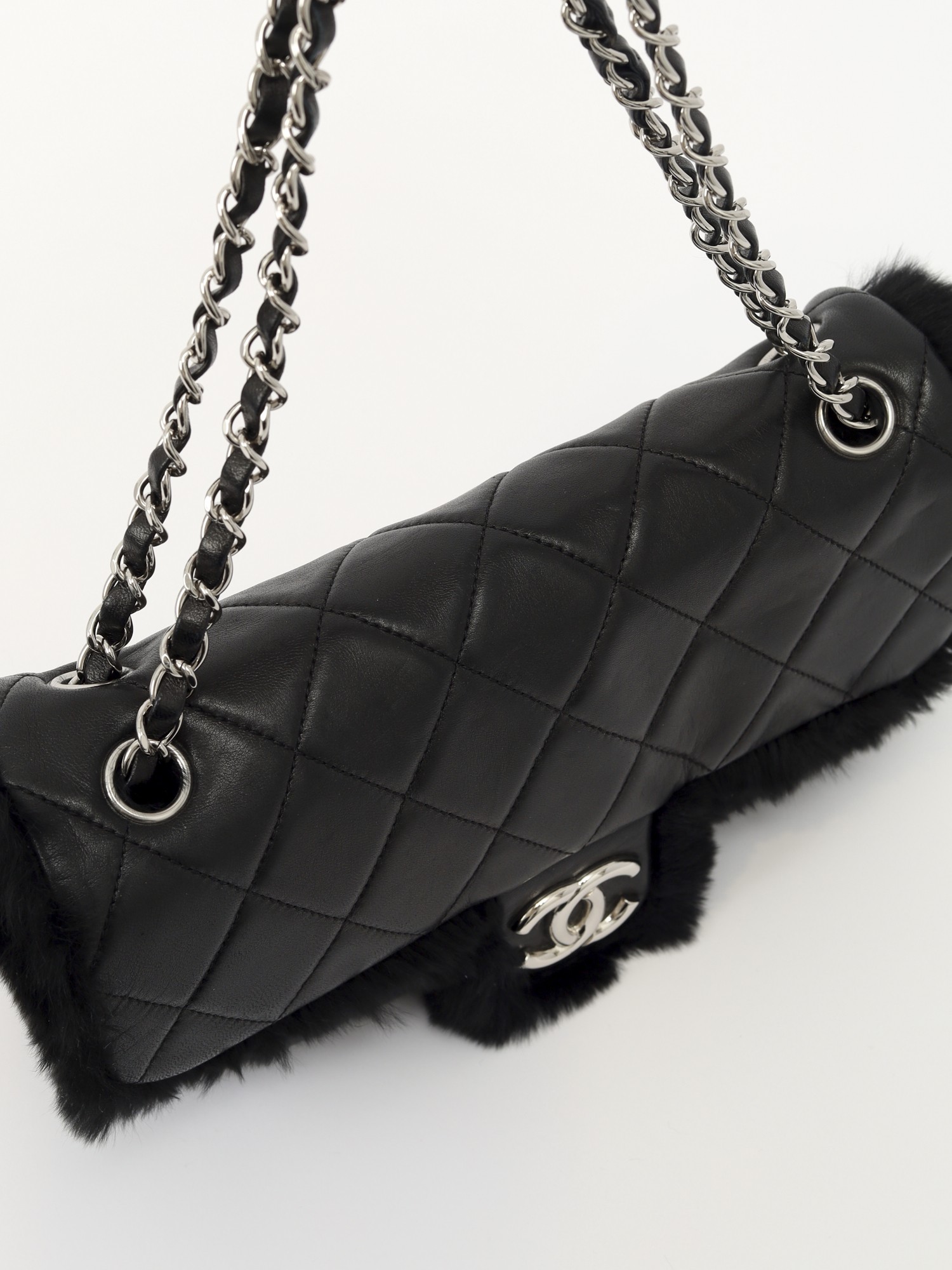 Chanel Timeless Classic 4