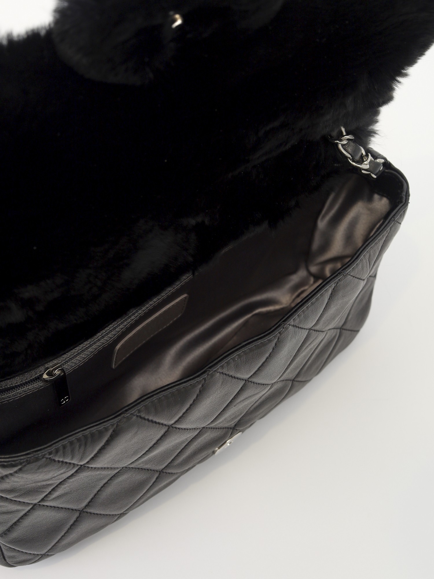 Chanel Timeless Classic 8