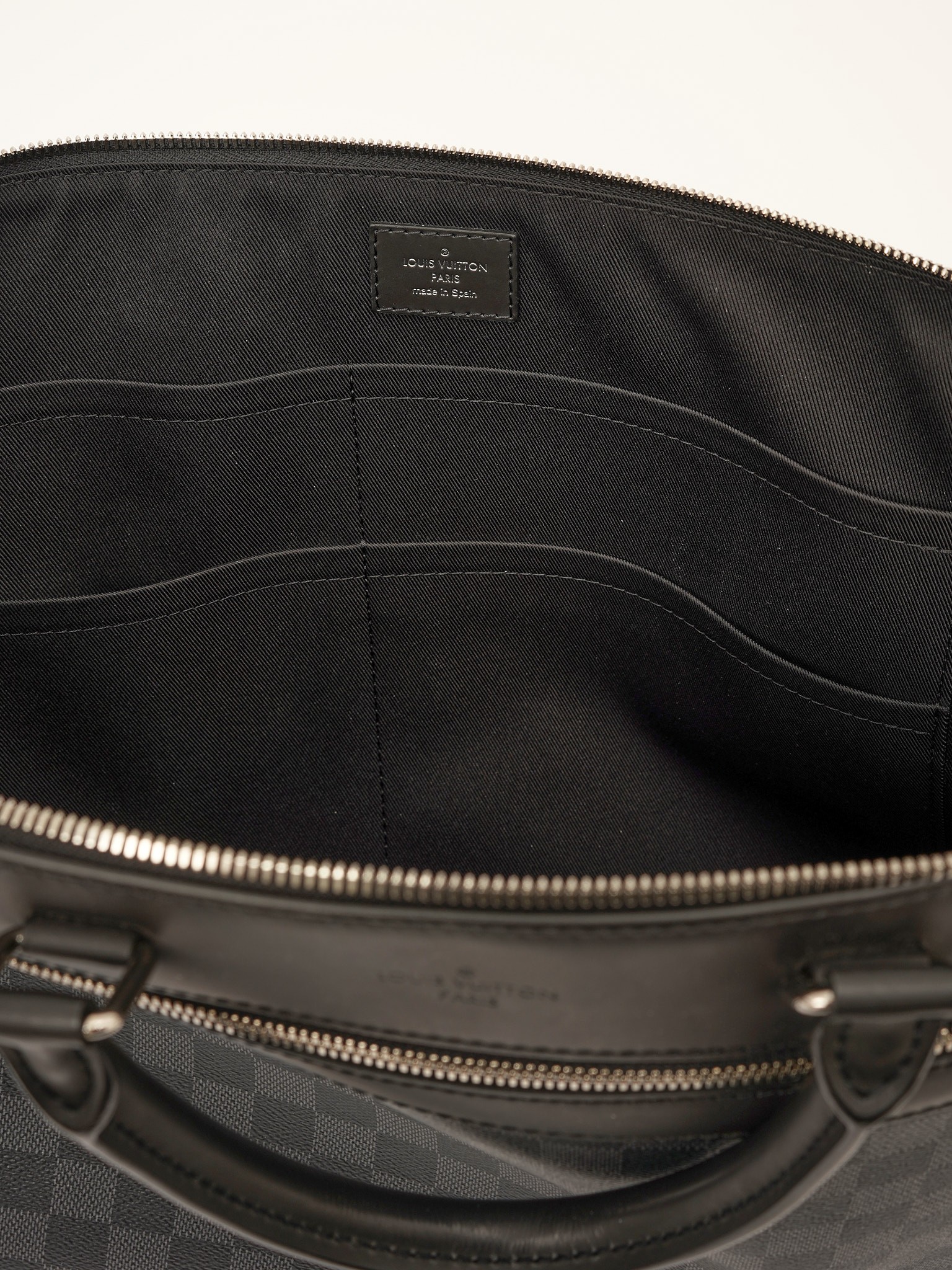 Louis Vuitton Porte Documents Jour 9